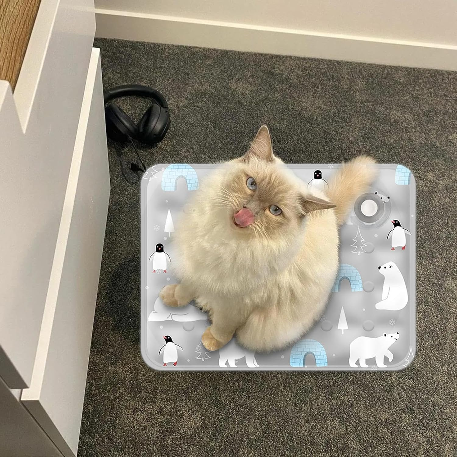 Dog Cooling Mat, Waterproof Kennel Pad, Pet Cooling Blanket, Foldable Cooling Pad, Washable Pet Cooling Pad for Dog, Cat, Cooling Pad Summer - L image number 7