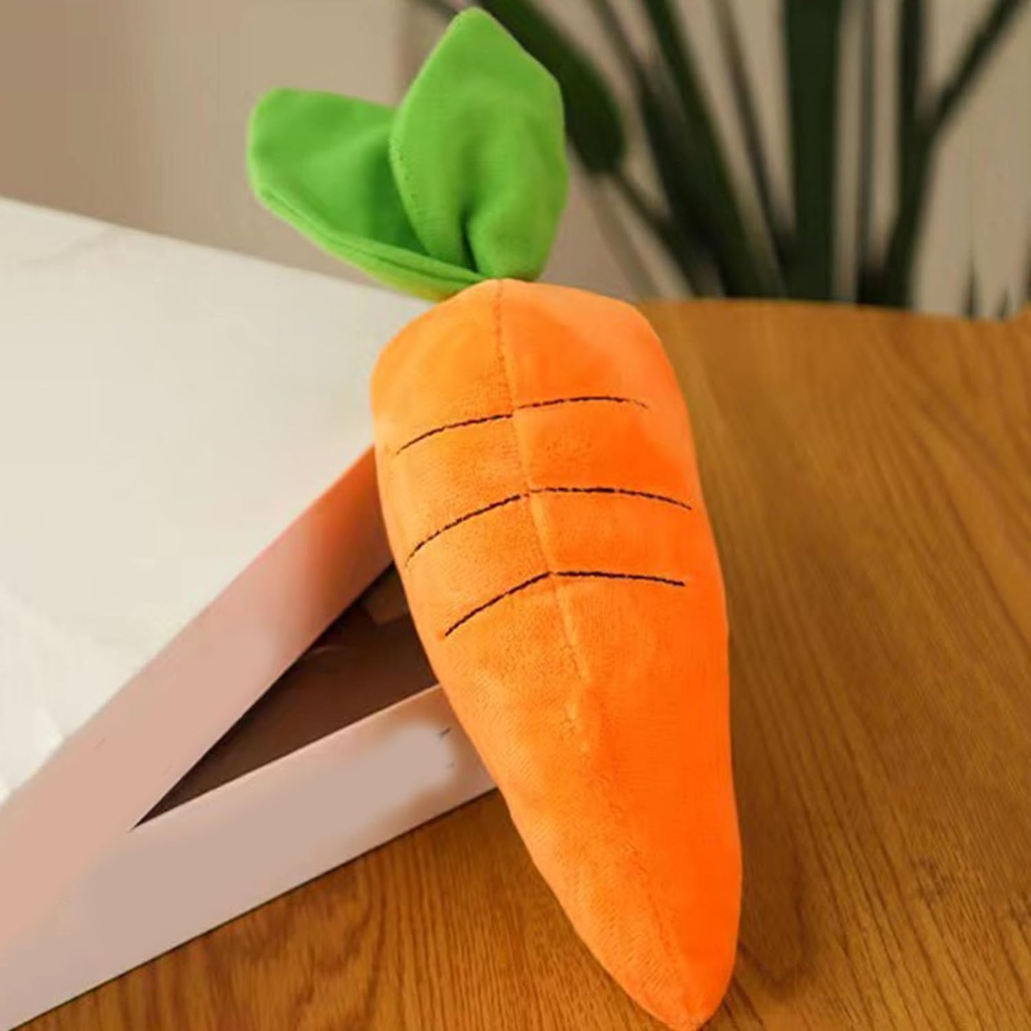 Wyjuan Crinkle Dog Toy for Small, Medium, Large Breeds, Cute Carrot with Soft Squeaker, Best Pet Supplies Carrot Shape Pet Plush Toy with Sound, Bite-Resistant Soft Comfortable Dog Squeak Toys image number 2
