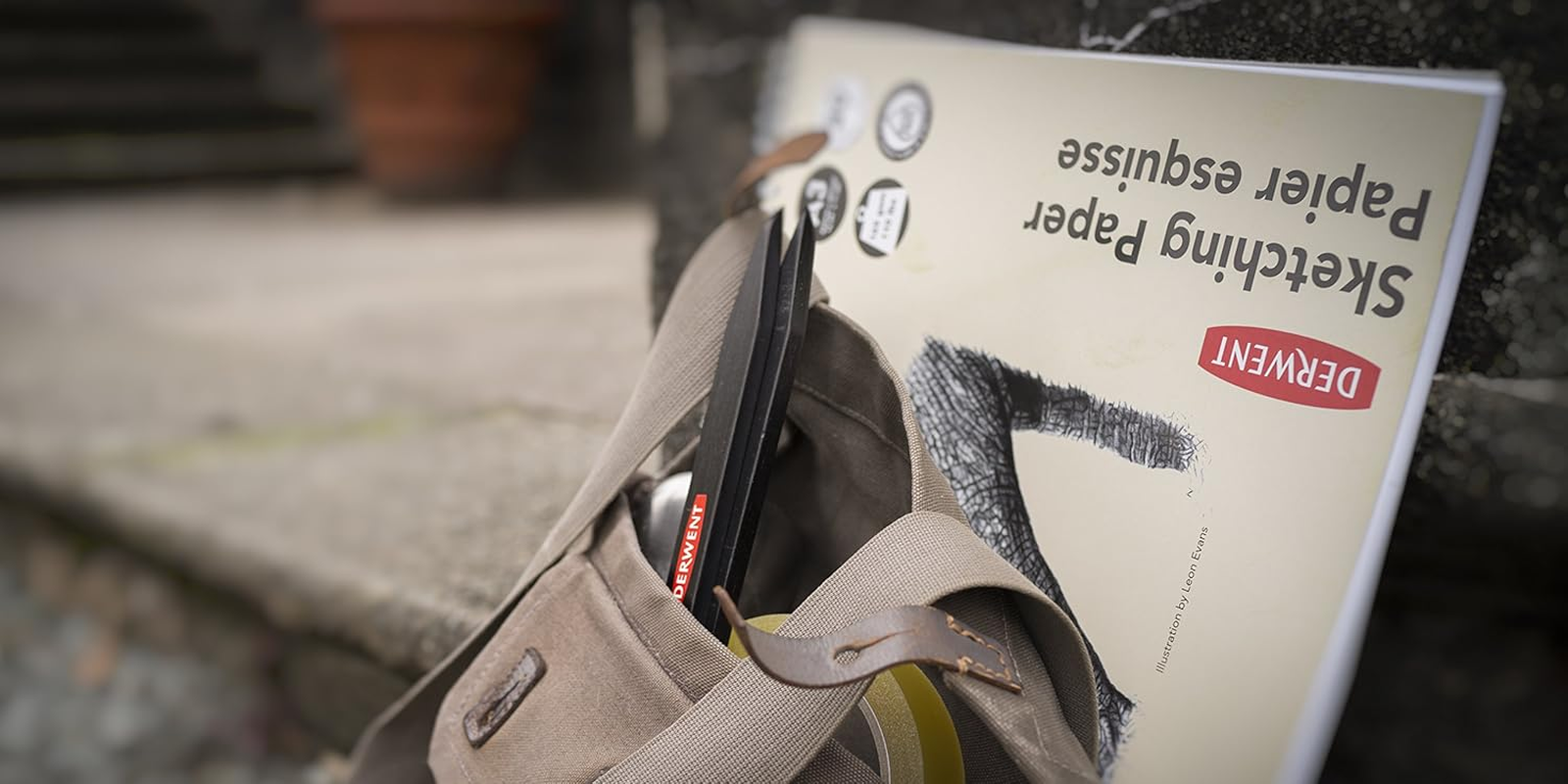 Derwent Scale Divider, 11 Graduation Holes, for Art Scaling, Black, Professional Quality, 2300580 image number 2