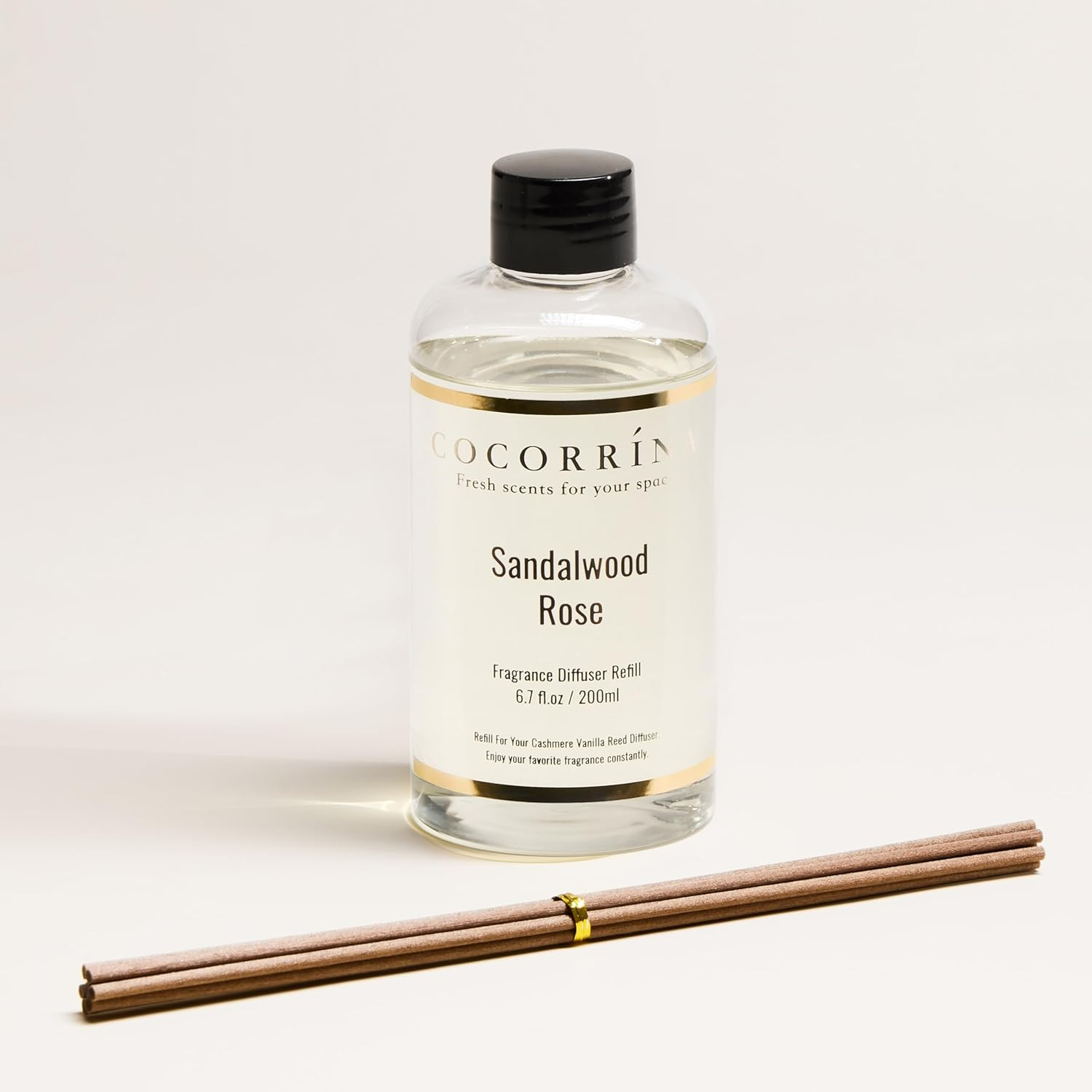 Cocorr&iacute;na Reed Diffuser Oil Refill Sandalwood Rose 200Ml with 8 Sticks - Premium Long-Lasting Floral Essential Oil, Home Fragrance for Bedroom, Bathroom Home Decor
