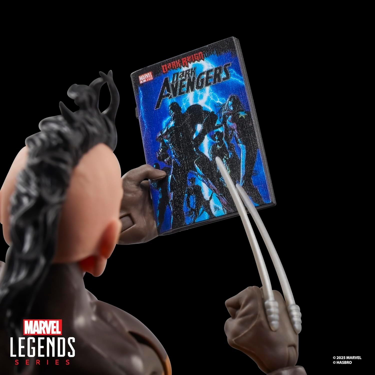 Marvel Legends Series Daken (Wolverine), Dark Avengers #1 (2009) Comics-Inspired Collectible 6-Inch Scale Action Figure with Character-Sized Comic Accessory image number 3