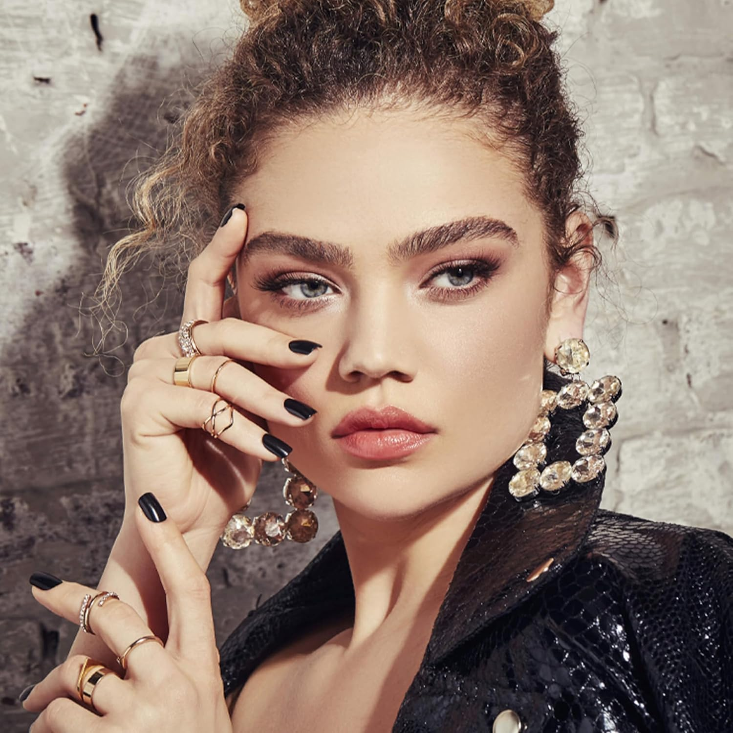 KISS Gel Fantasy Ready-To-Wear Press-On Gel Nails, &ldquo;Aim High&rdquo;, Short, Black, Nail Kit with 24 Mega Adhesive Tabs, Pink Gel Glue, Manicure Stick, Mini File, and 28 Fake Nails image number 6