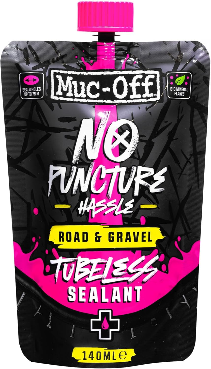 Muc-Off Tubeless Sealant for Bicycles Instantly Blocks Punctures on Tubeless Tires Used on Road Bikes and Mtbs image number 3
