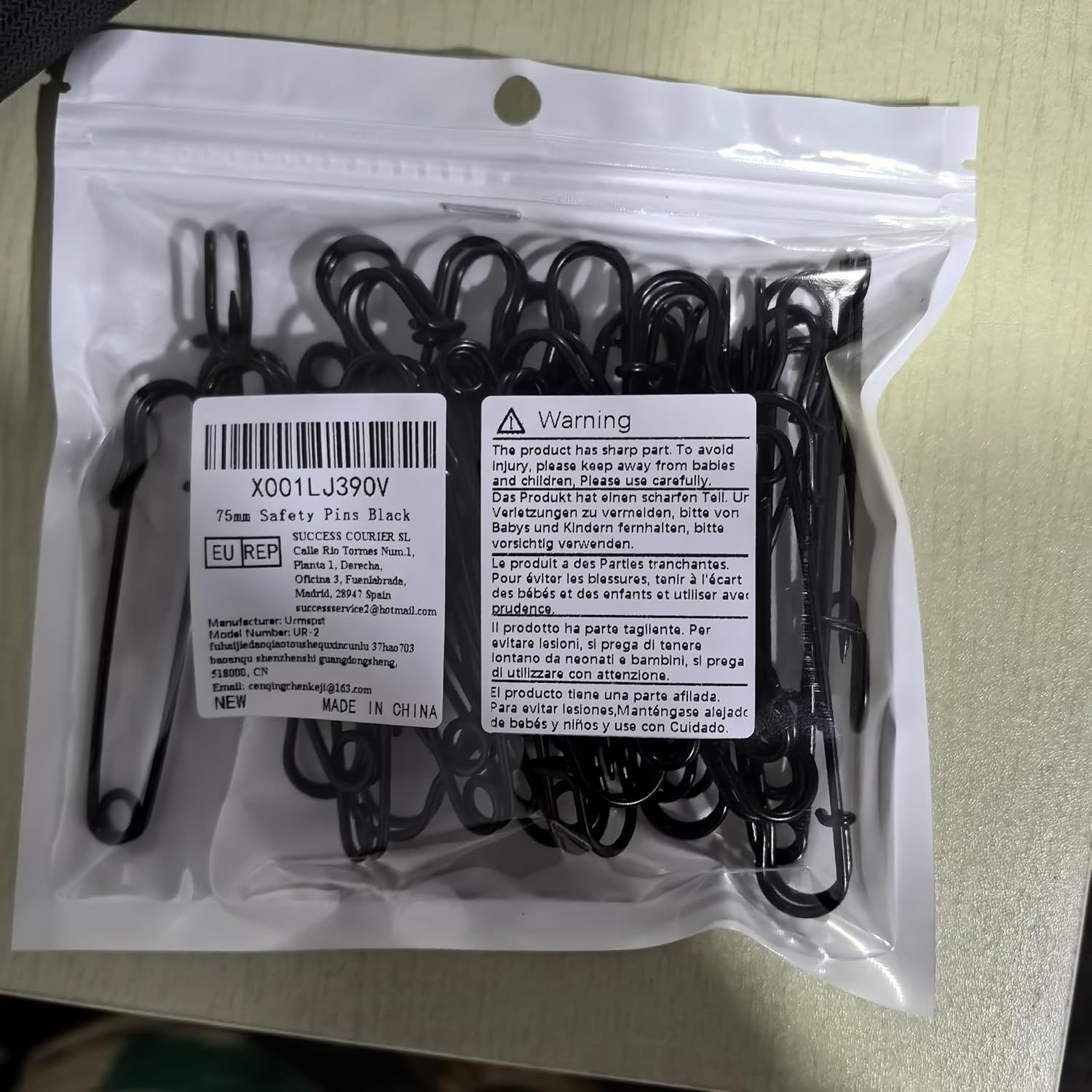 Urmspst Safety Pins (Upgrated), 75Mm Large Safety Pin Pack of 30 for Clothes Leather Canvas Blankets Crafts Skirts Kilts, Extra Large Safety Pin Heavy Duty Black Safety Pins (Black) image number 1