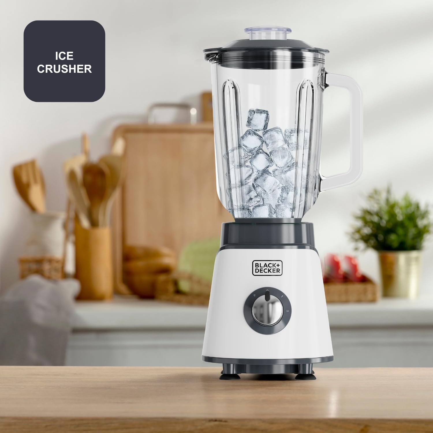 Black+Decker &ndash; Blender BXJB1002E 1000W | Glass Jug 1.5L | 4-Blade Stainless Steel Blades | Ice Crush Repeller Function | 2 Speeds + Pulse | Dishwasher Safe | Safety System image number 3