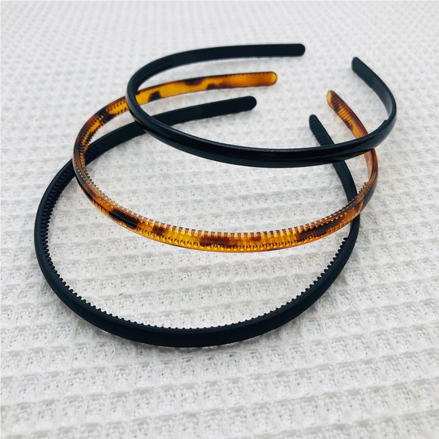 Hair Band, Black Plastic Headband, Non-Slip Headband with Non-Slip Teeth for Girls, Women, Plain Headbands (Pack of 12) image number 3