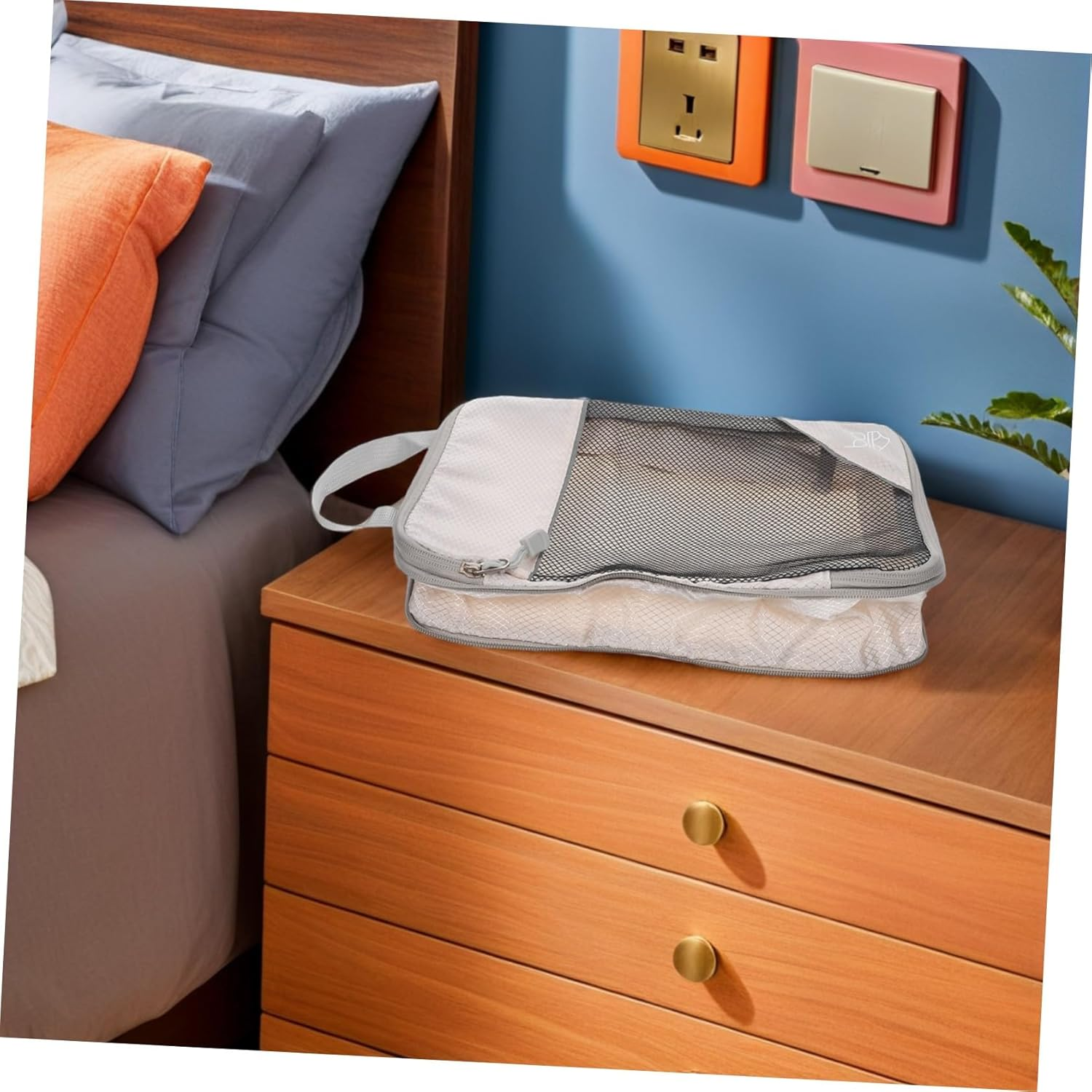 POPETPOP 3PCS Expandable Compression Packing Cubes Travel Organizer Bags for Clothes Shoes Accessories Space-Saving Luggage Storage Beige image number 2