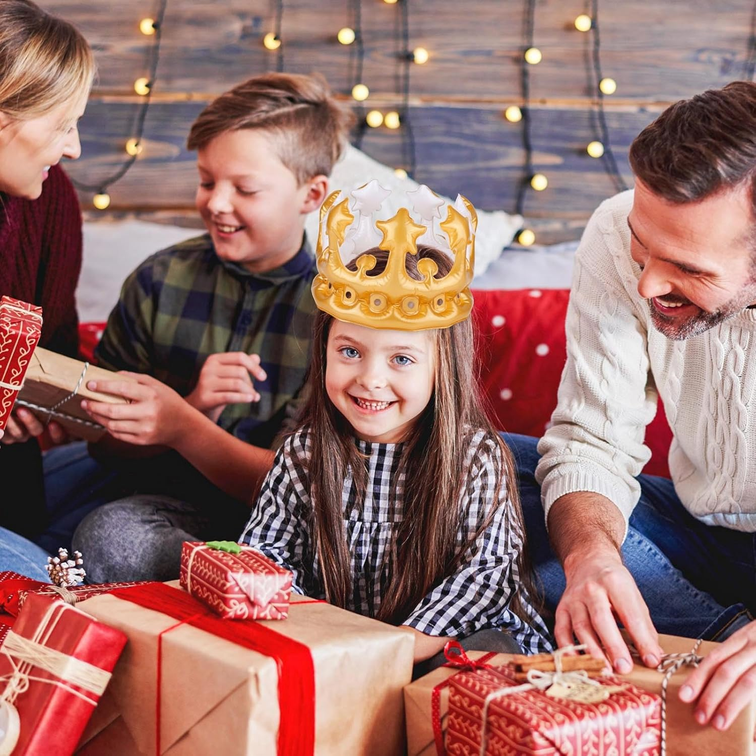 RISF Pack of 5 Inflatable Crowns, Inflatable Birthday Crowns, Gold Crowns, Queens Crown, Crown Birthday for Costume Accessories, Carnival, Teenagers and Adults Birthday Decoration image number 4