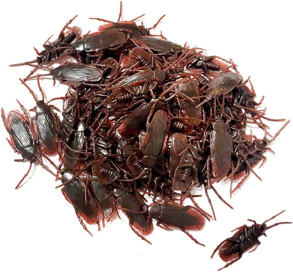 100PCS Prank Fake Roaches, Favourite Trick Joke Toys Look Real, Scary Insects Realistic Plastic Bugs, Novelty Cockroach for Party, Christmas, Halloween