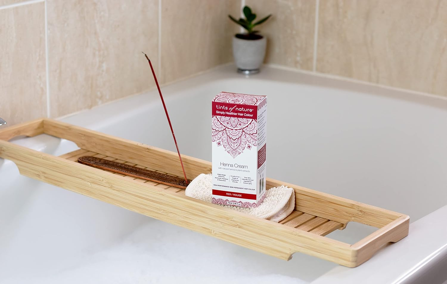 Tints of Nature Red Semi-Permanent Henna Cream Hair Colour, Ammonia-Free and 95% Natural, 70Ml image number 4