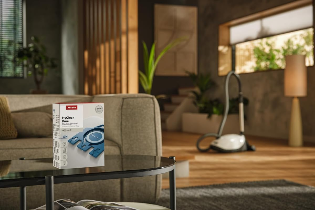 Miele GN Hyclean Pure Vacuum Cleaner Dustbags, Vacuum Bags for Complete C2/C3 and Classic C1 Vacuums, Pack of 4 image number 6