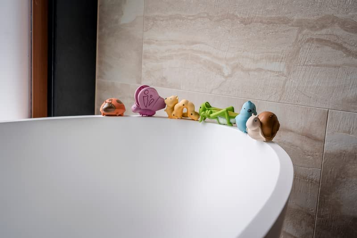 Tikiri Caterpillar Garden Friend Fully Enclosed All Rubber Bath Teether Toy image number 2