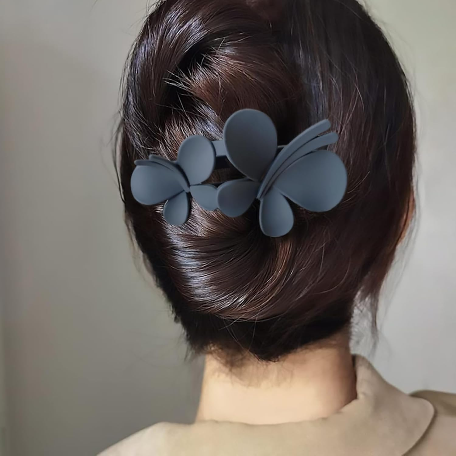 WEIPUER Butterfly Hair Clip Hair Clips Women'S Large Matt Duckbill Hair Clip Crocodile Hair Clip for Women Girls (Pack of 4) image number 5