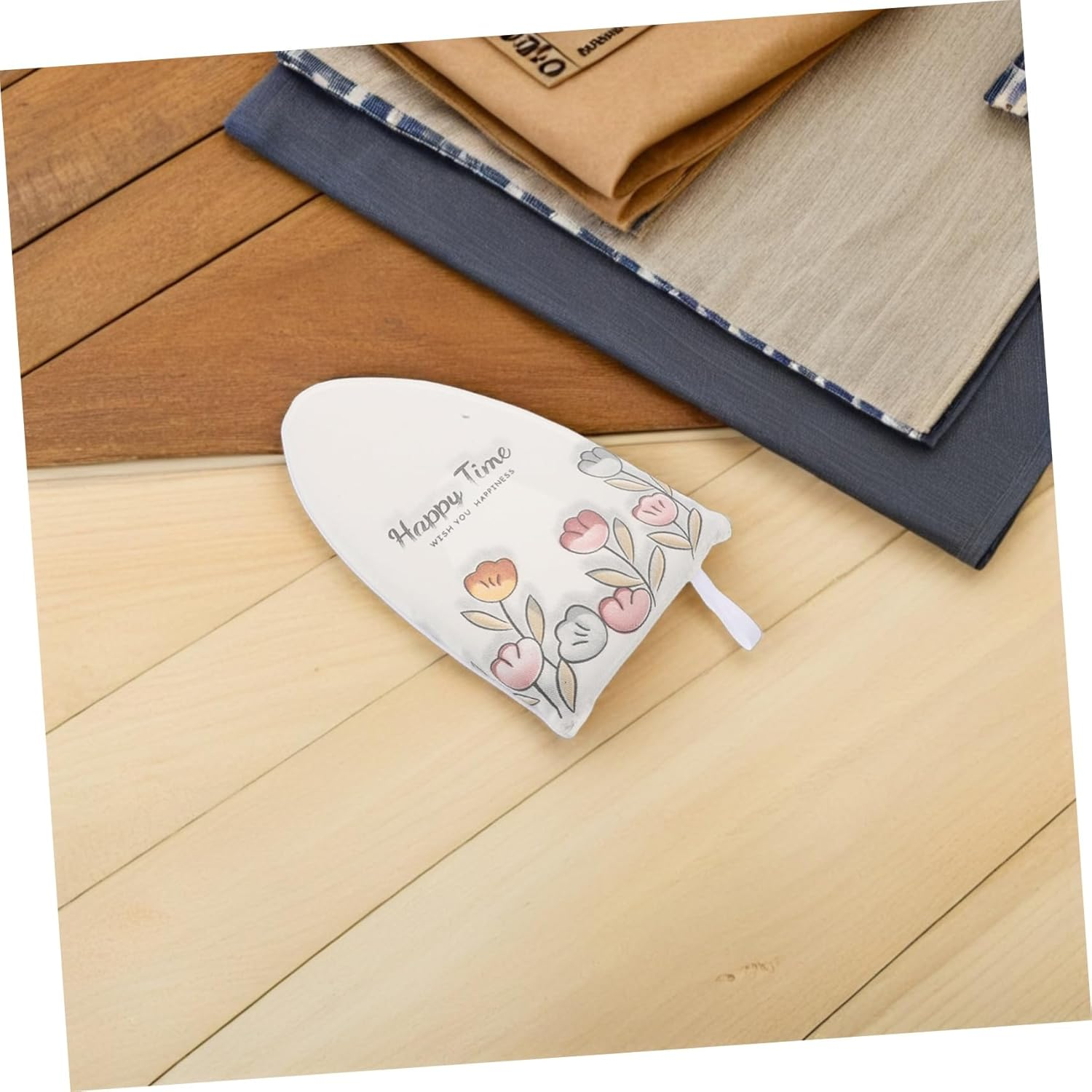 TIDTALEO Heatproof Steam Iron Glove with Breathable Mesh Pocket and Thick Sponge Insulation Dual Hand Compatible Protective Mitt for Steam Irons and Hair Straighteners Washable Home Use image number 2