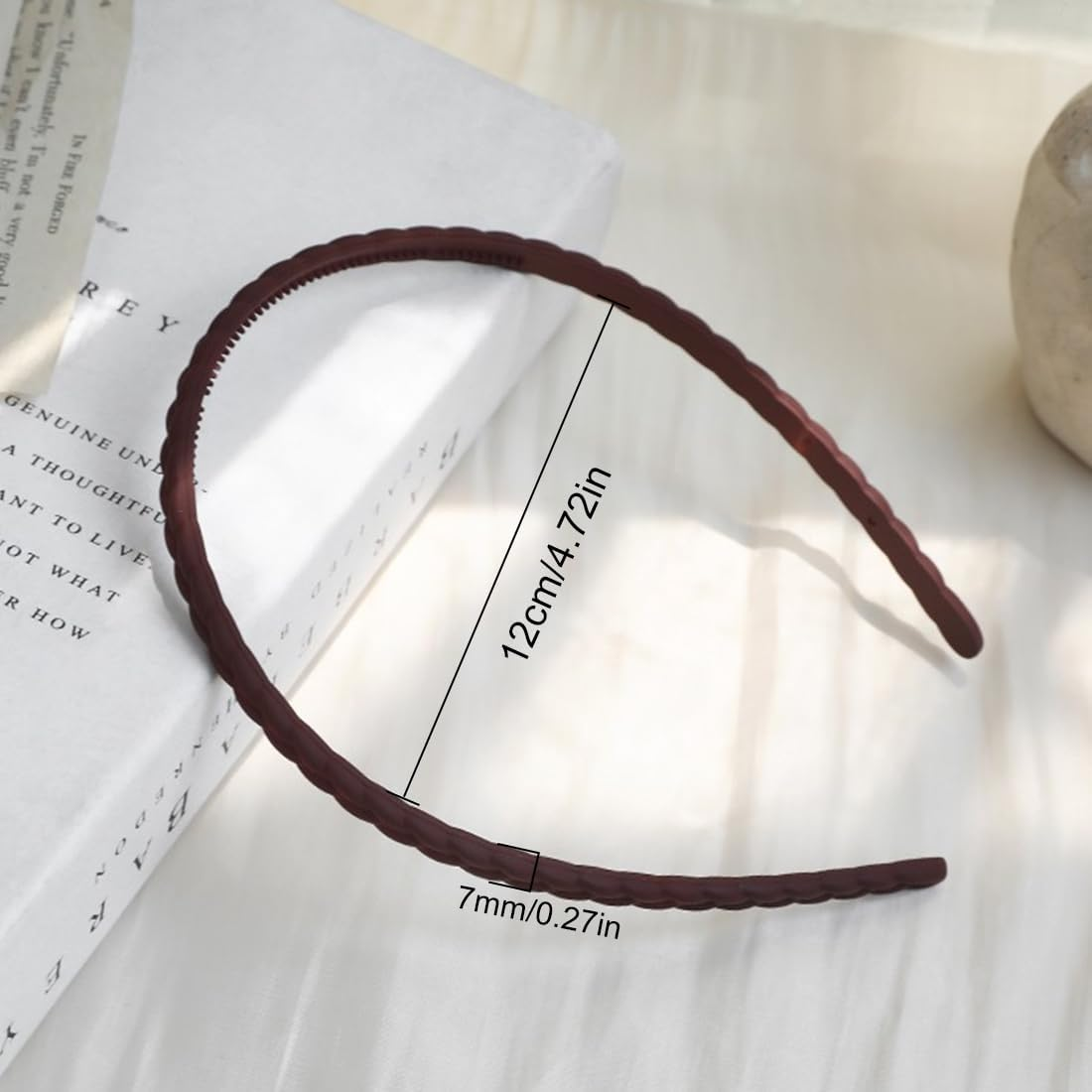 Pack of 4 Headbands, Plastic Headbands with Teeth, Plastic Headbands, Thin Hair Bands, Multicoloured Headband, Plastic for Girls and Women, Black + Blue + Burgundy + Green image number 5