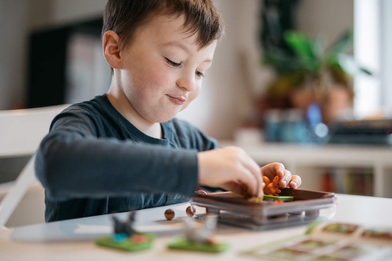 Smart Games Squirrels Go Nuts Puzzle Multicolour image number 2