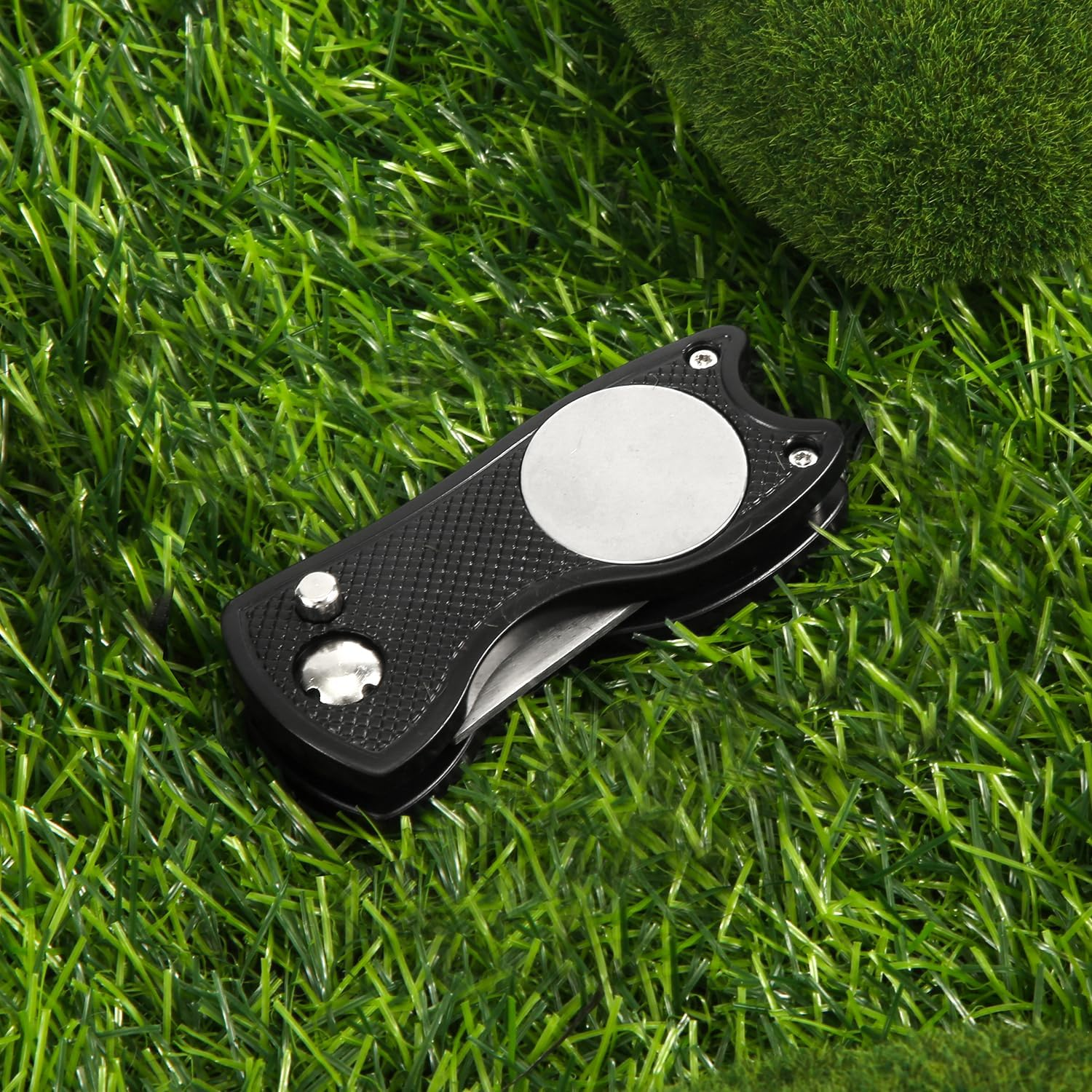 Golf Divot Repair Tool, Stainless Steel Divot Repair Tool Foldable Pop-Up Divot Turf Fork Golf Metal Putting Fork Golf Turf Fork Ball Marker Divot Tool for Golf Lover image number 6