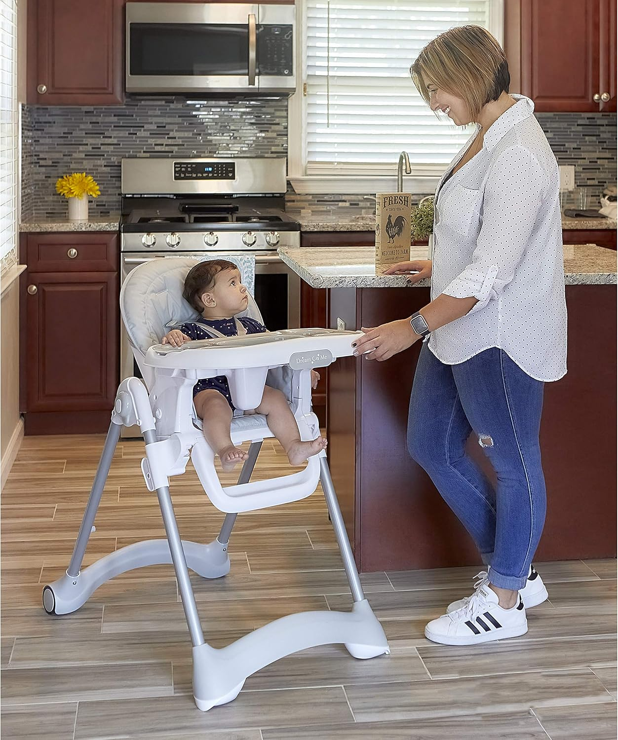Dream on Me Solid Times High Chair for Babies and Toddlers in Grey, Multiple Recline and Height Positions, Lightweight Portable Baby High Chair, 5 Point Safety Harness, Easy to Clean Surface image number 3