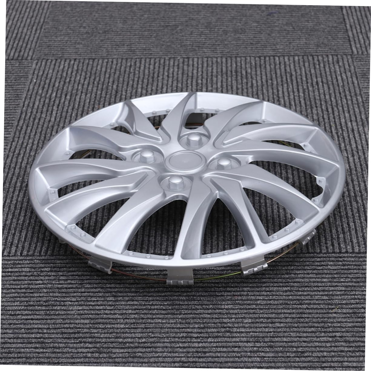 PRETYZOOM 2Pcs 14 Inch Silver Decorative Wheel Hub Caps Cover Set for Car Wheels Automotive Rim Accessories Replacement image number 2