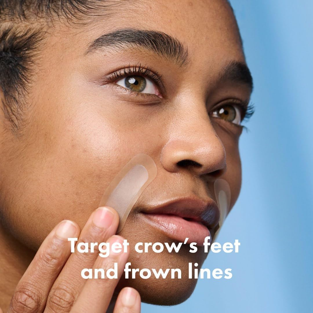 Hero Cosmetics Mighty Patch&trade; for Fine Lines Patches - Featuring Retinol and 1,390 Dissolving Micropoint&trade; Points to Help Renew the Look of Skin (6 Count) image number 2