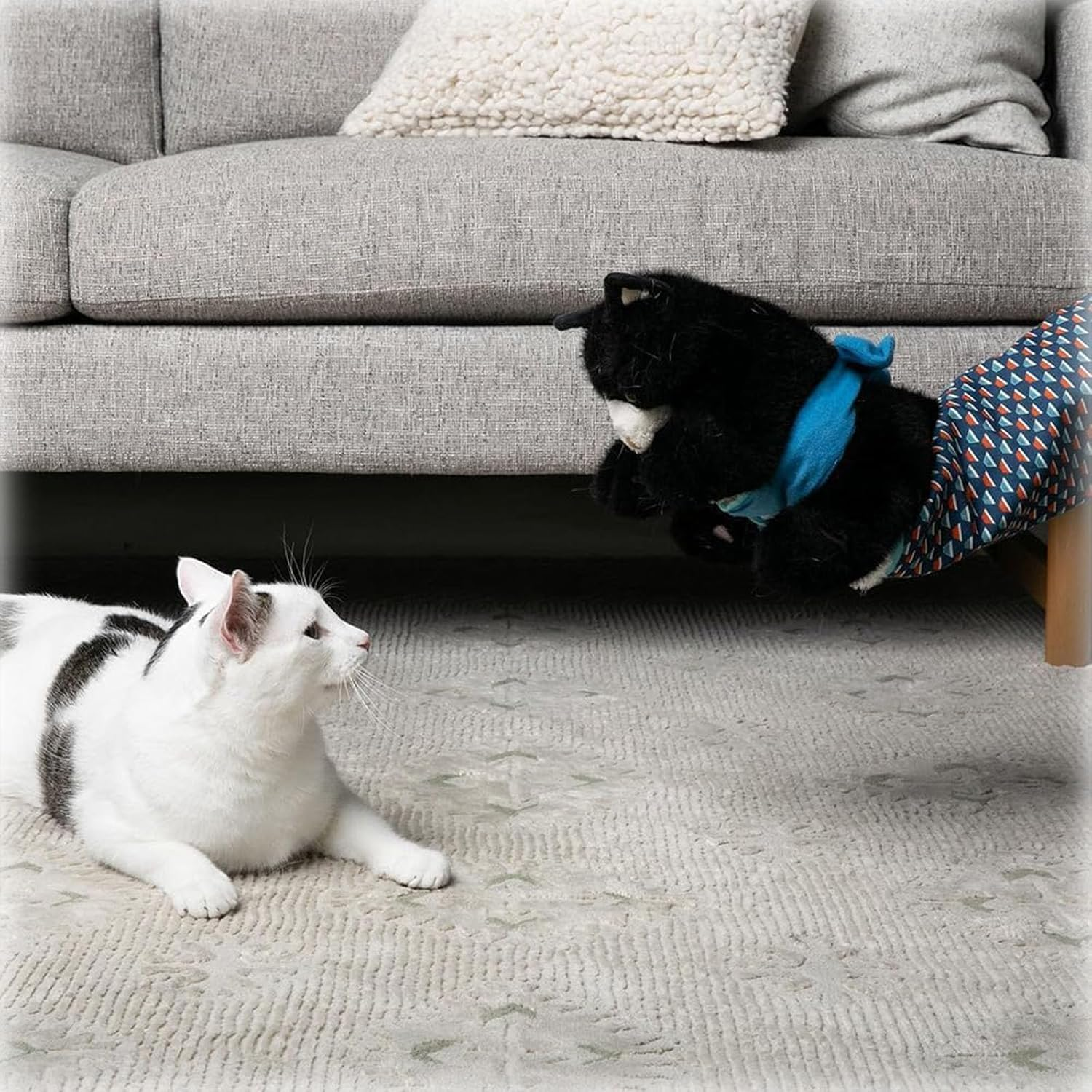 Cat Wrestling Glove, Antarcking Wrestler Toy Puppet, Hand Puppet for Boredom-Busting Training and Exercise (1Pcs) image number 2