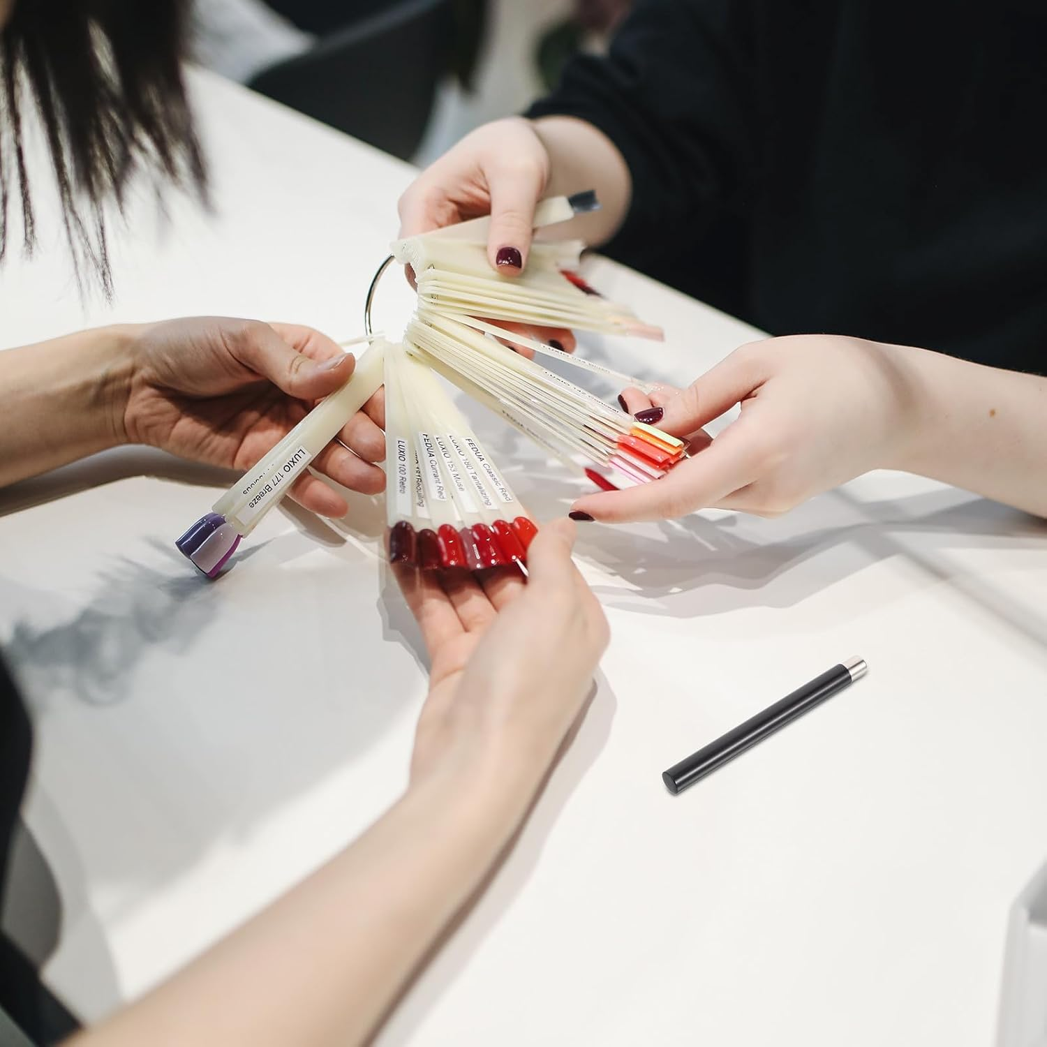 TINEASUR Professional Cat Eye Magnetic Nail Wand Effect Tool for DIY and Salon Use Black Chic Fairy Design Essential for Creative Nail Art Patterns image number 6