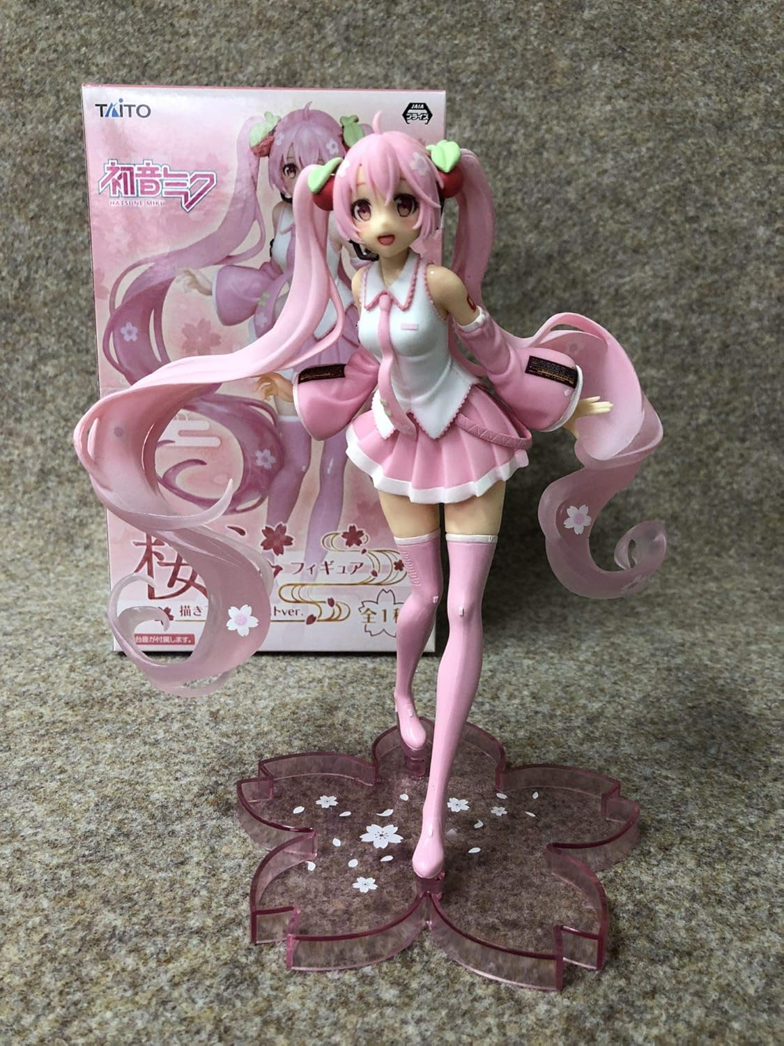 Taito 451142000 Project Diva Hatsune Miku Sakura Version Figure, 7 image number 1