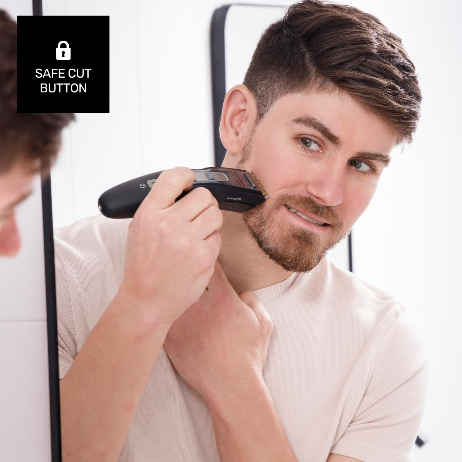 Taurus - Nixus Titanium Hair Clipper | 8000 RPM | Titanium Blades | Safe Cut Button | With/Without Cable | 60 Min Autonomy | Adjustable Guide Comb 1-18Mm | Quick Charge 1.5H | Case and Accessories image number 5