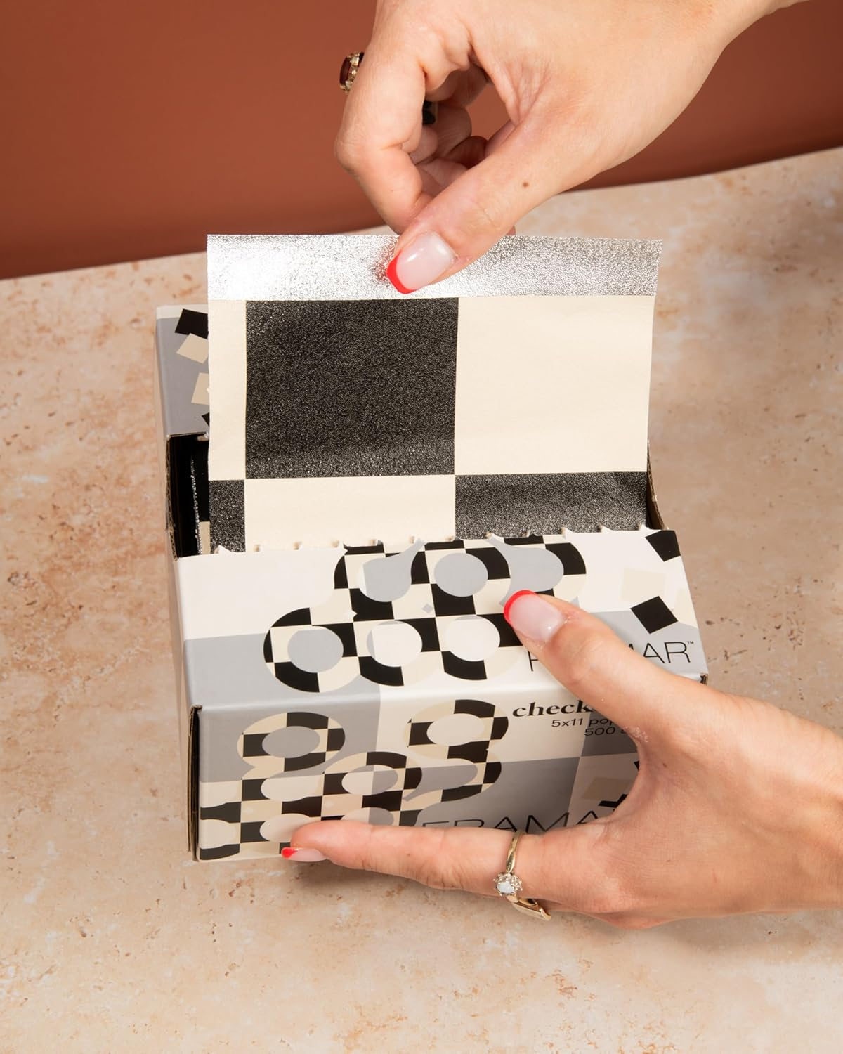 FRAMAR Checked Out Hair Foil Hair Foils for Highlighting, Pop up Foil for Hair Highlighting, Salon Foils for Hair Highlighting Kit, Long Hair Foils for Bleach, Salon Foils for Hair Stylist 500 image number 2