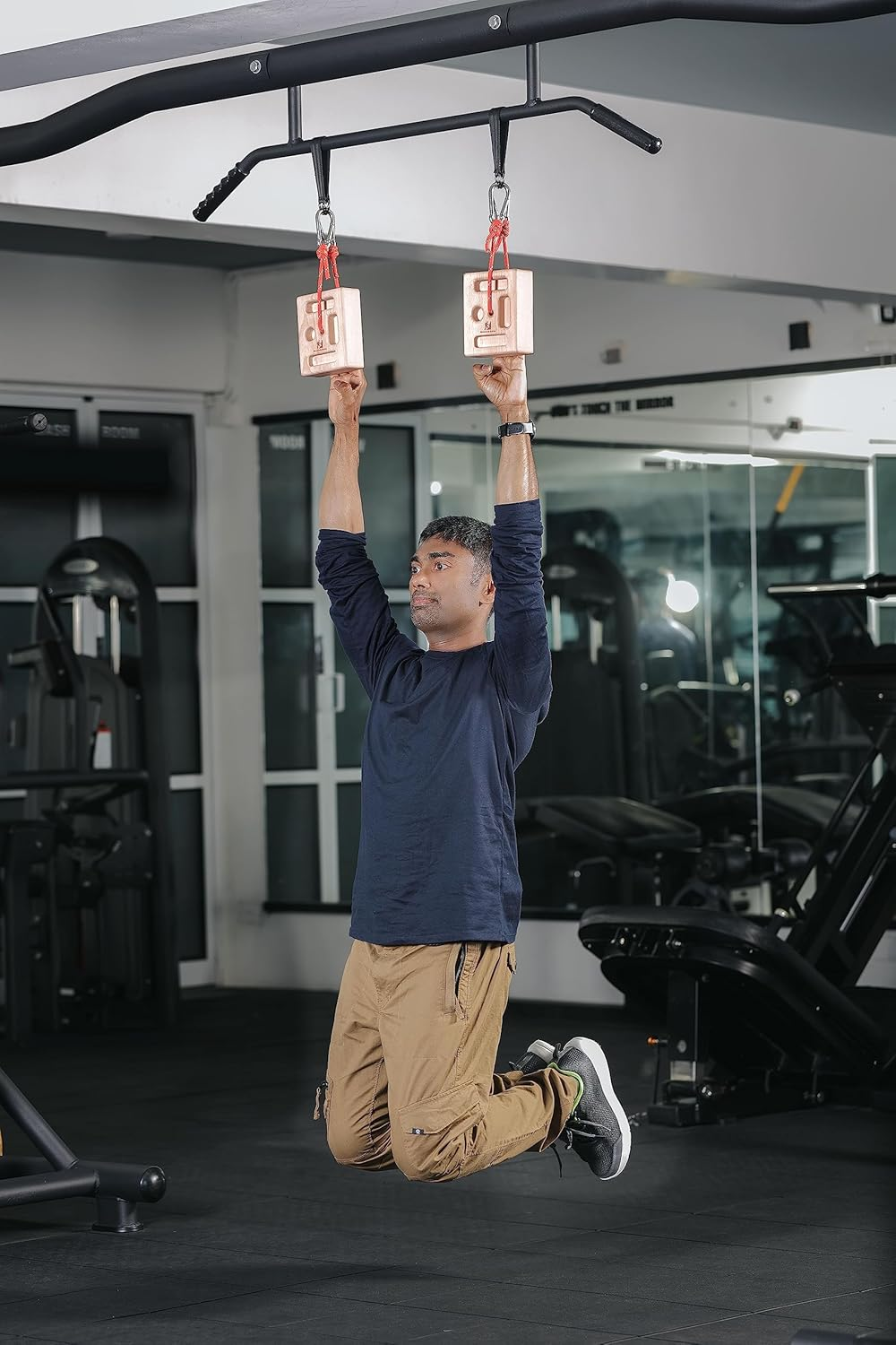 Mountain Rocks Ultimate Portable Hangboard Pair with Strap Loading Pin for Hangboard, Pinch Grip and Farmer Crimp Grip Strength Training image number 4