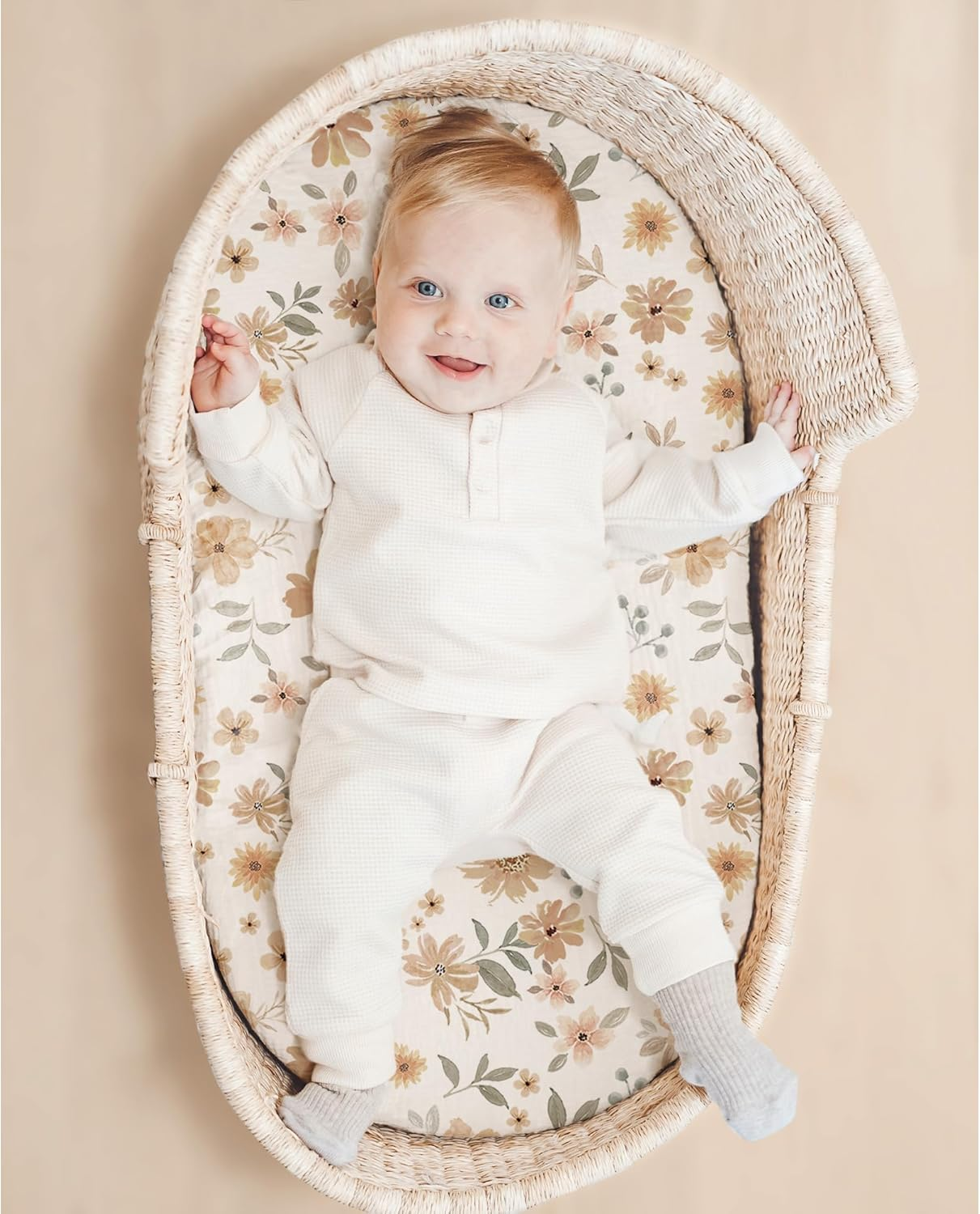 Konssy 2 Pack Muslin Fitted Bassinet Sheets for Baby Girl Boy, Soft Breathable Baby Bassinet Sheets Fit for Bassinets, Cradle, Moses Basket Oval Rectangle Pad/Mattress (Peach,Floral) image number 2