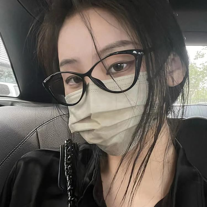 Twin Tail Cat Eyeglasses image number 1