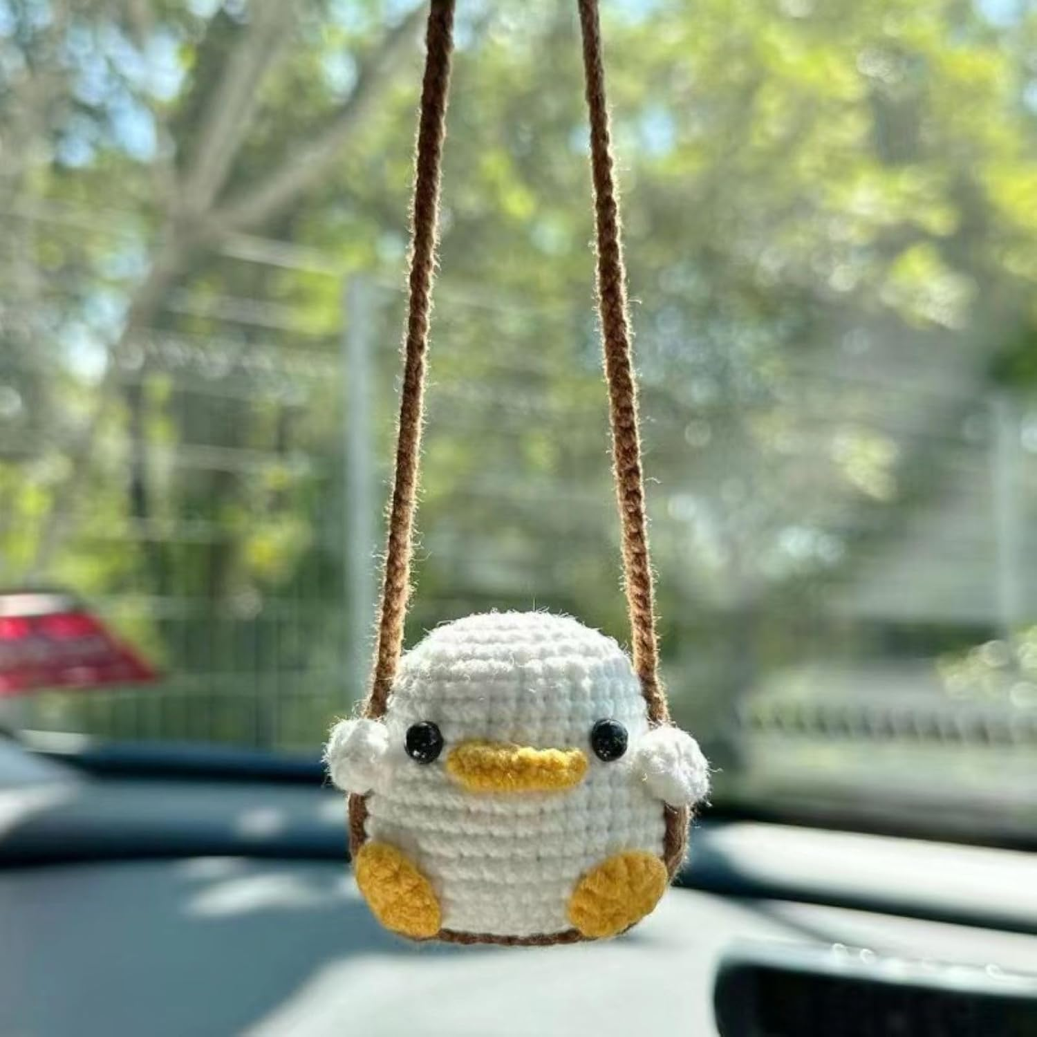 Crochet Swinging Duck Car Mirror Hanging Accessories, Cute Car Decorations for Women Aesthetic, Handmade Knitted Rearview Mirror Accessories Crochet Duck Home Office Decor Ornaments