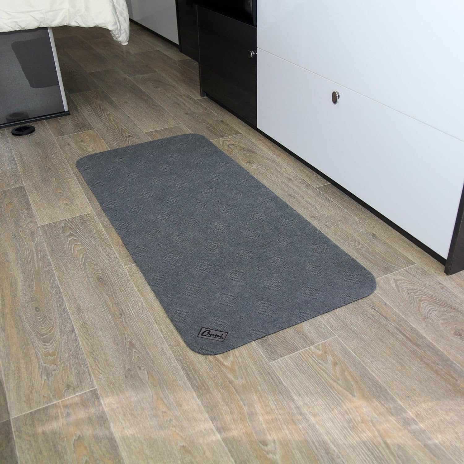 Conni Anti-Slip Floor Mat - Mid Runner, Waterproof and Absorbent, Low Profile, Contains Spill and Leaks, Grey, 50 X 115 Cm image number 4