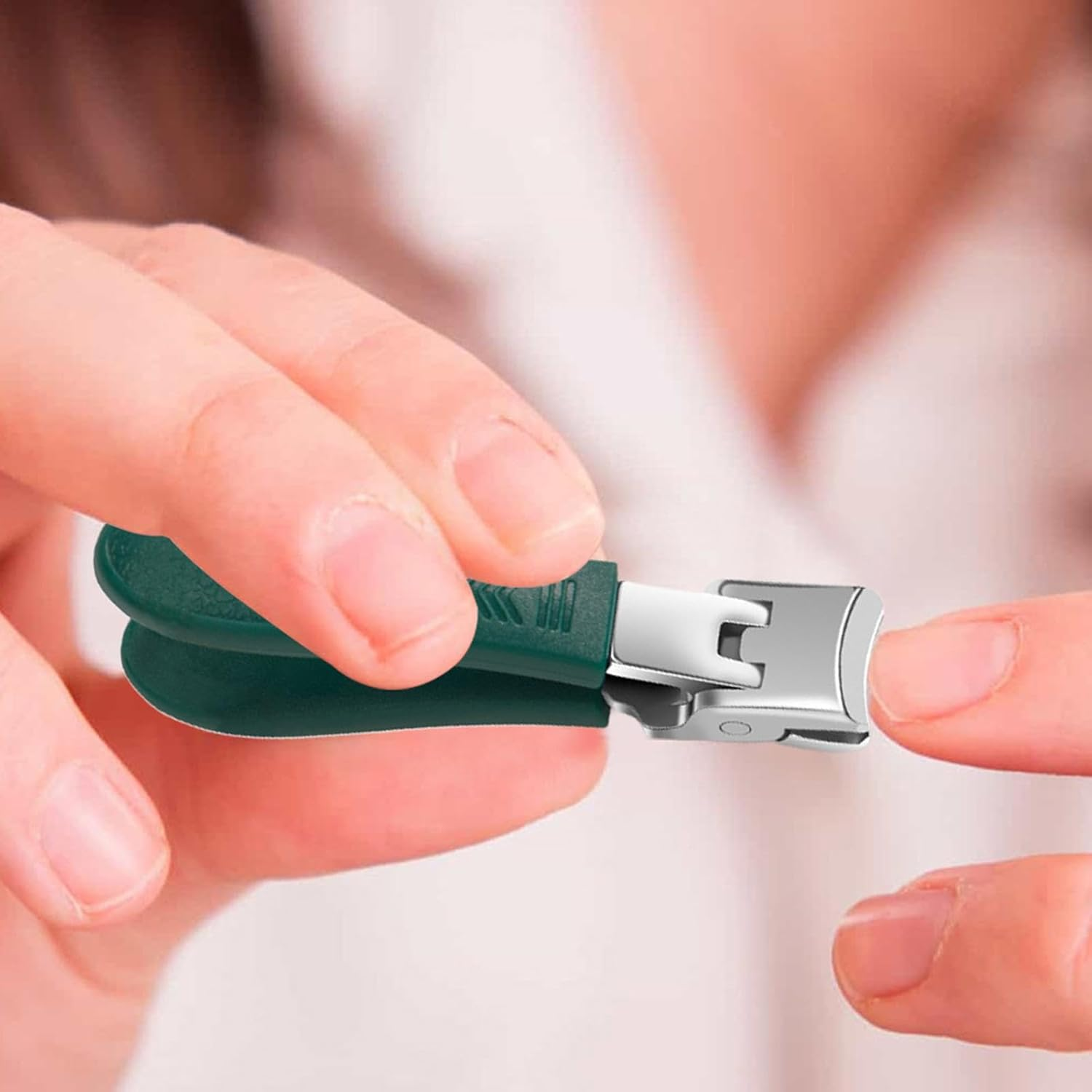 Anti Splash Nail Clippers | anti Splash Non-Slip Nail Clippers | Portable Manicure Tools, Labor-Saving Nail Trimmer for Fingernail, Toenail - Green image number 6
