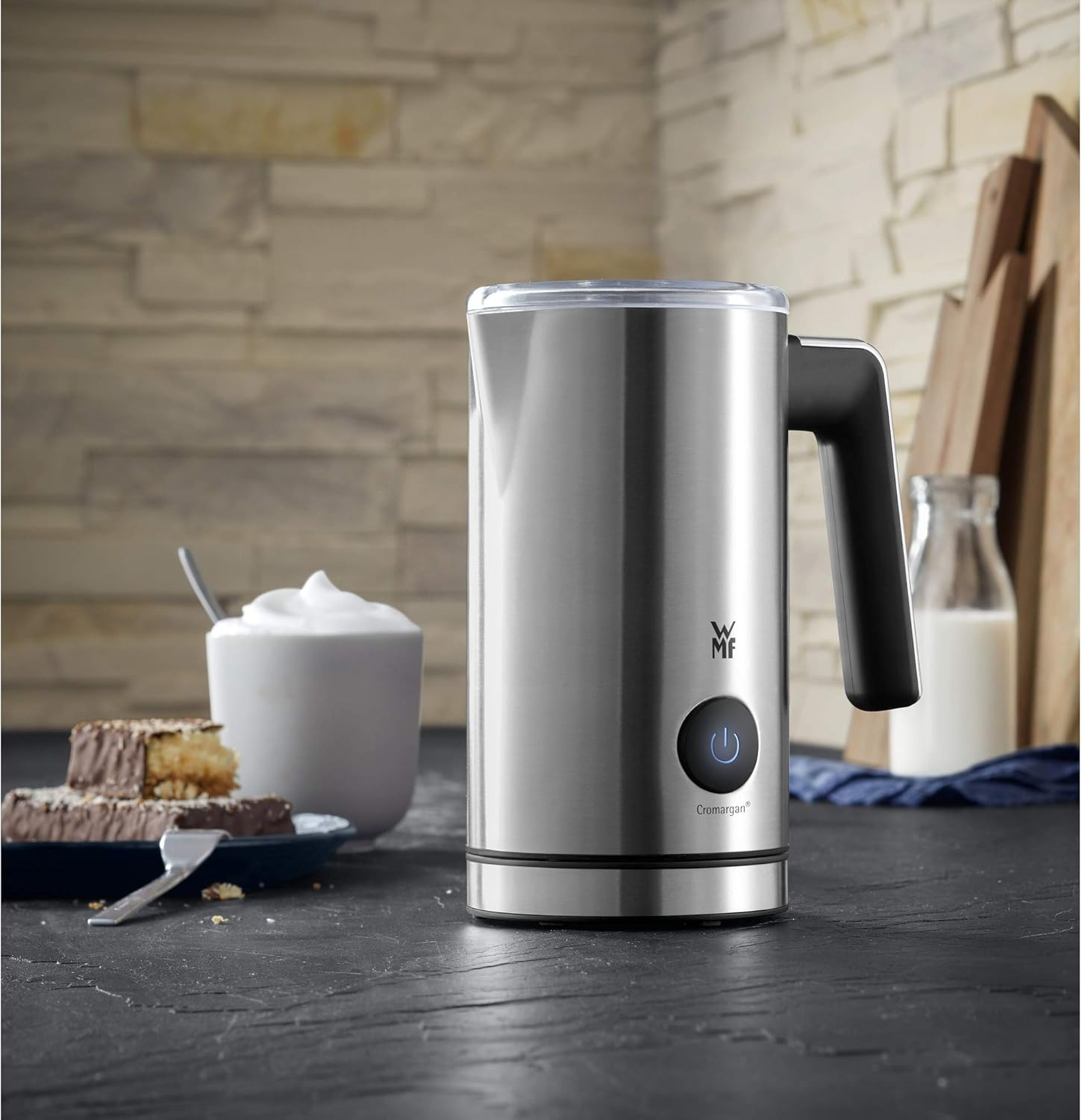 WMF Stelio Electric Milk Frother (500 Watt, 150-250 Ml, Non-Stick Coating, Wireless, for Milk Frothing Hot and Cold, Hot Chocolate) Cromargan Matt/Silver image number 1