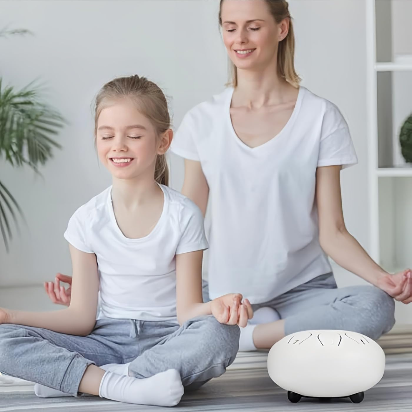 Lancoon Steel Tongue Drum with Hand Pan 6 Inches 8 Notes Durable Musical Instrument Soft Sound Rain Drum Non-Slip Easy to Play for Kids Yoga Meditation Entertainment - Gold image number 2