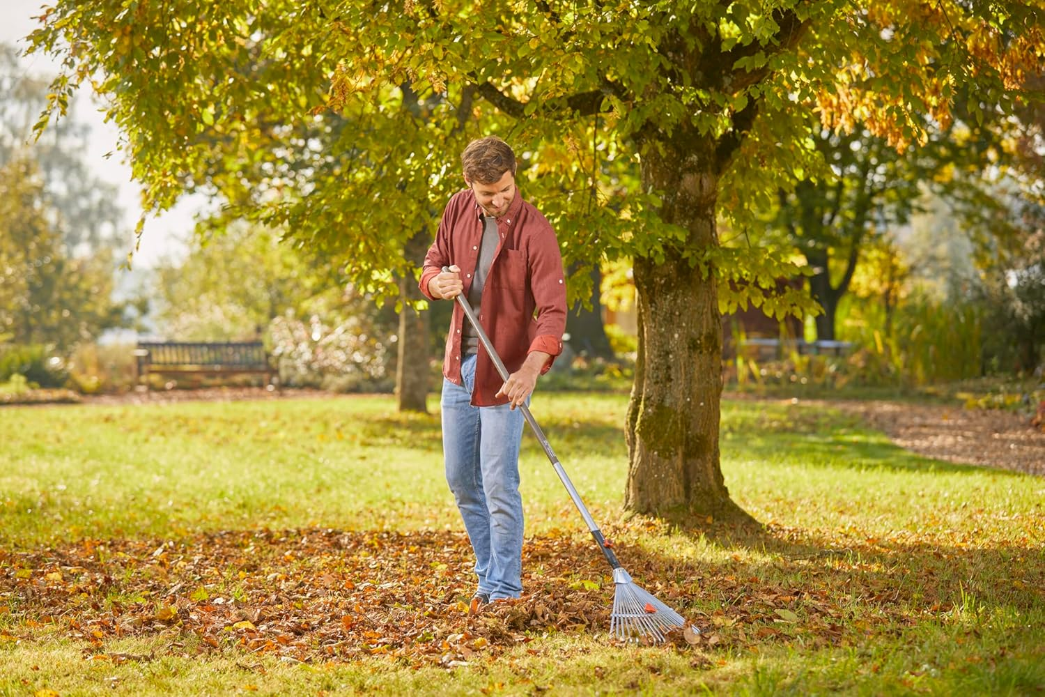 GARDENA Combisystem Adjustable Rake - Working Width of 30-50 Cm image number 2