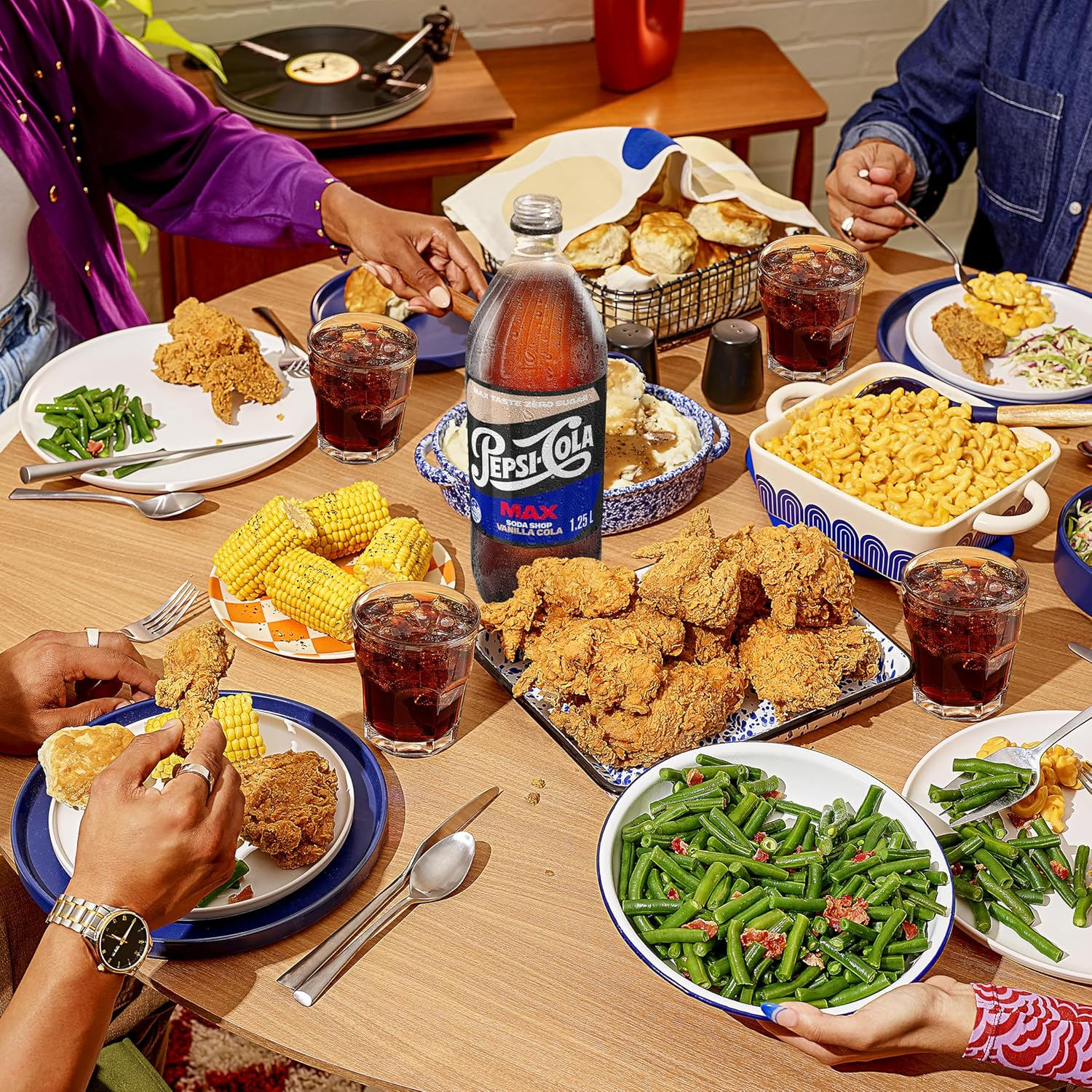 Pepsi Max Vanilla Zero Sugar Cola, 12 X 1.25L image number 3