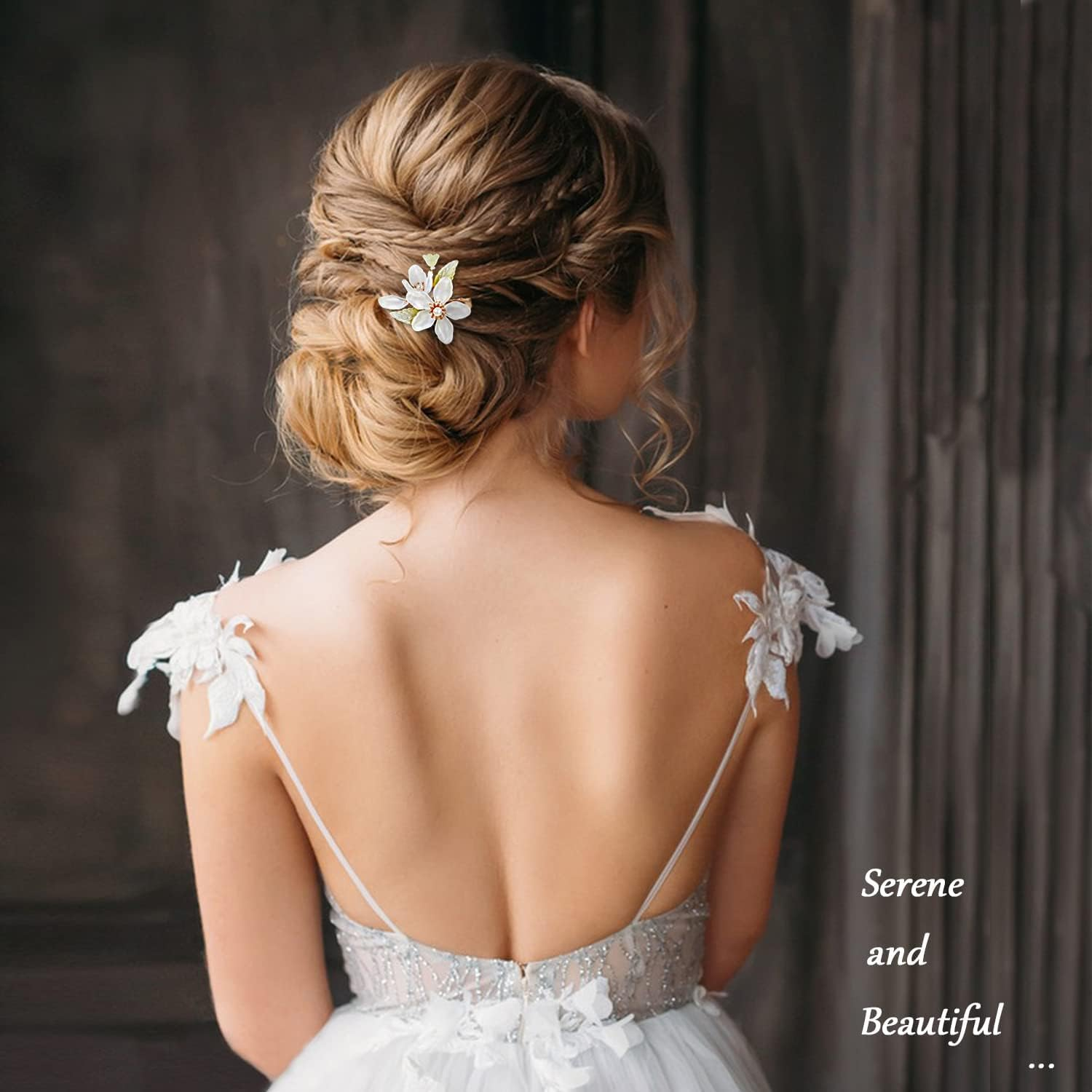 Elegant White Flower Hair Clip for Women, Decorative Hair Clips in the Appearance of White Magnolia Flowers, Small Hair Accessories for Prom and Wedding