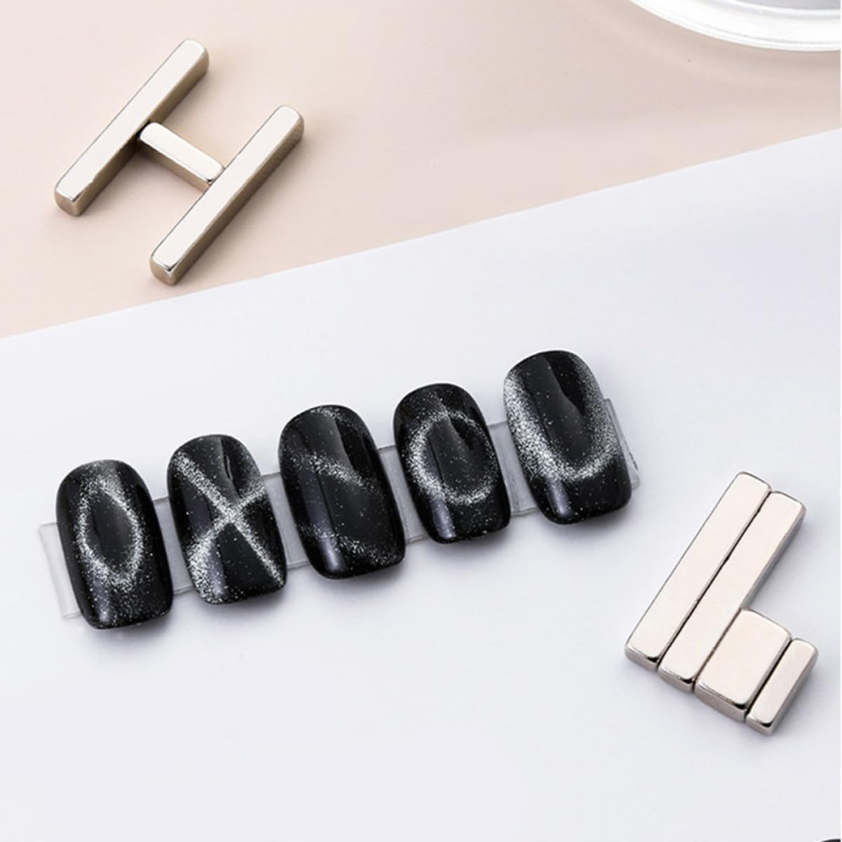 FESTFENDS 4Pcs Cat Eye Nail Magnet Set for Gel Polish, Multifunctional Magnetic Manicure Tools Kit, Strong Suction Nail Art Magnets for DIY Salon and Home Use image number 3