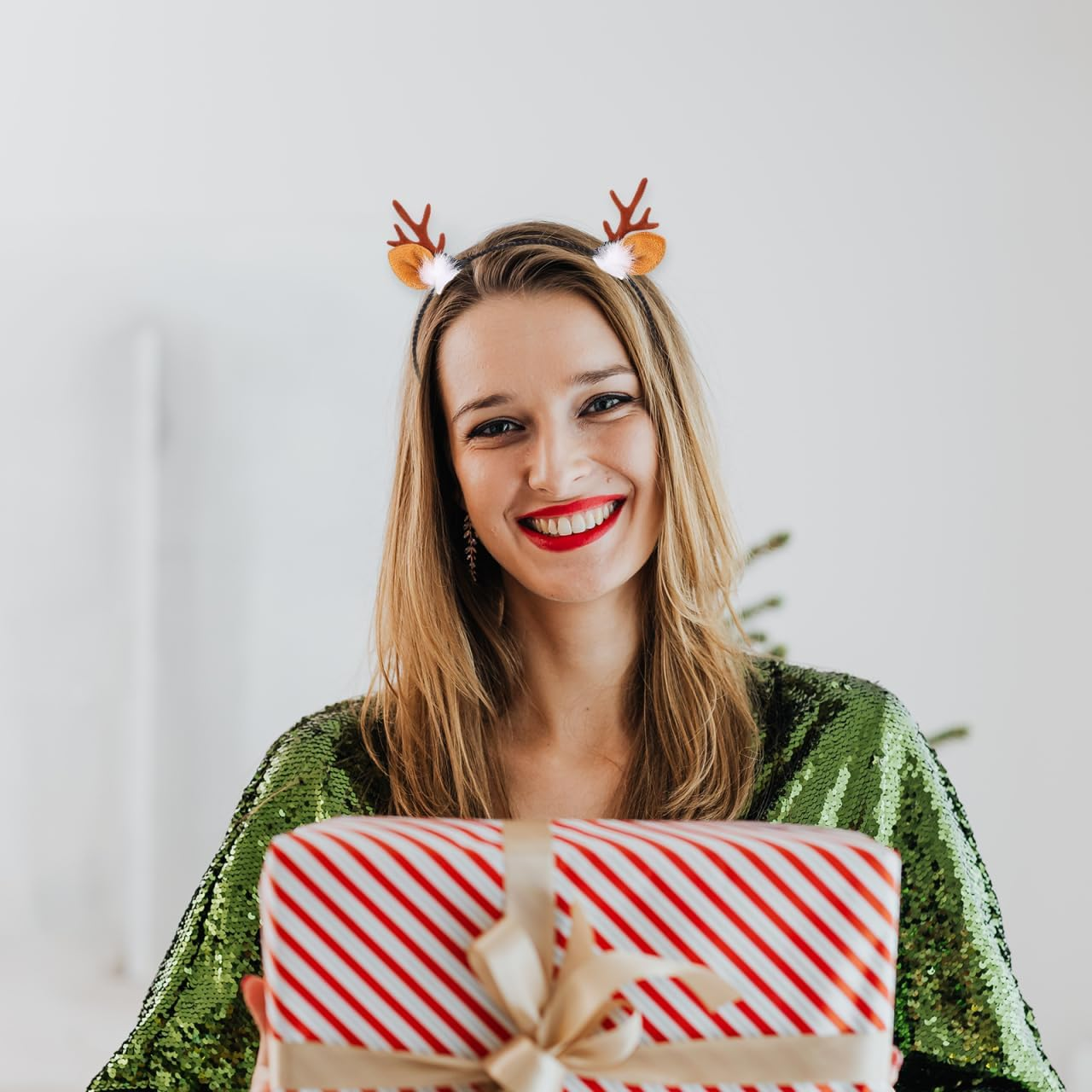 WOFASHPURET Pack of 2 Christmas Reindeer Antlers Headband with Rabbit Ears Durable Xmas Hair Accessory Dimensionally Stable Party Headpiece for Women image number 4