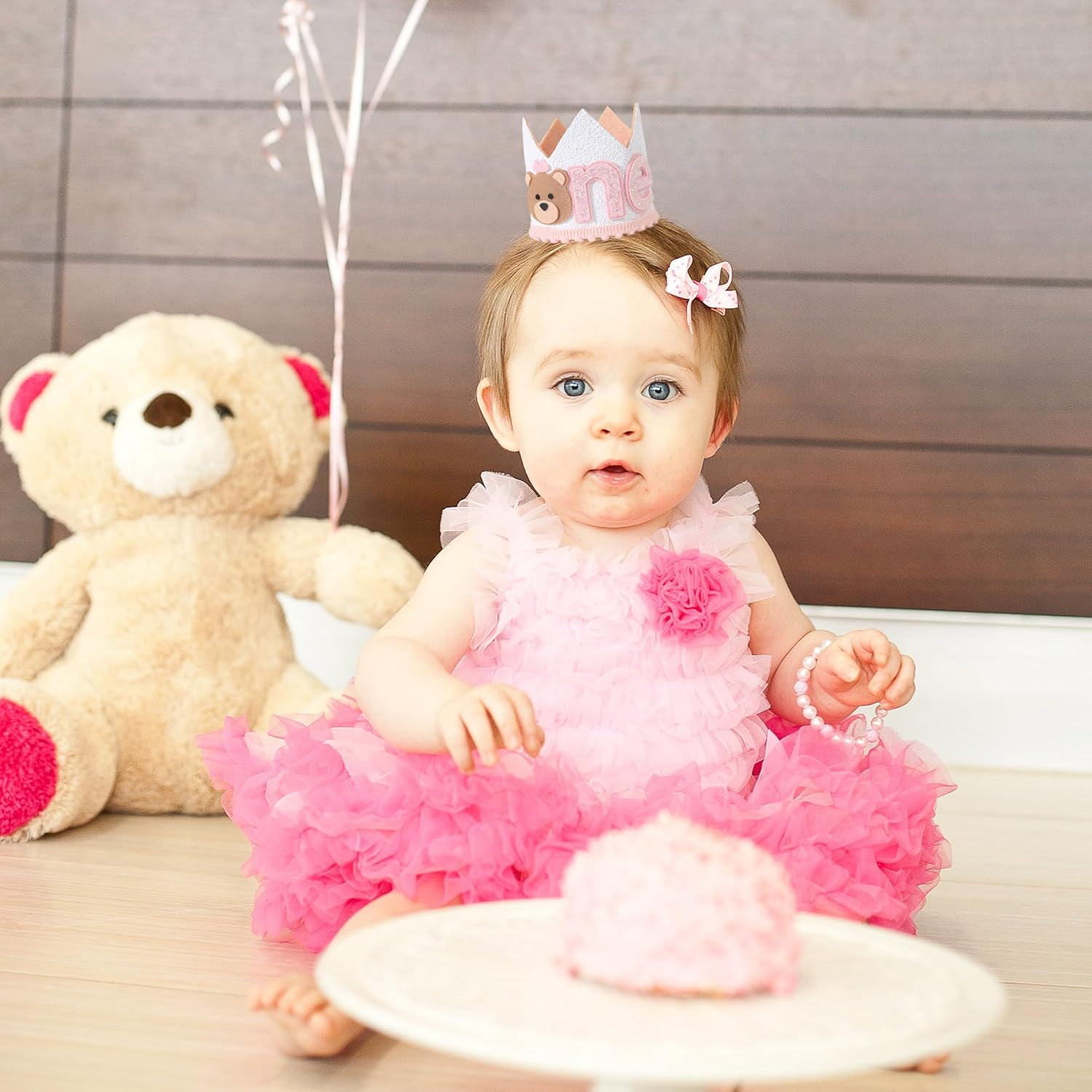 Agkvw 1St Birthday Teddy Bear Crown for Girls - Little Bear Hat, One Happy Camper Decor image number 3