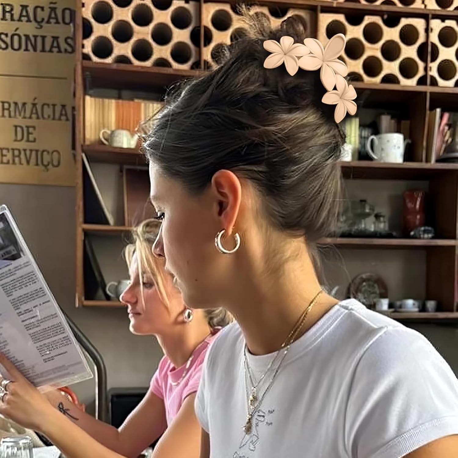 Pack of 5 Flower Hair Clips, Matte Hair Clips, Non-Slip Flower Hair Clip, Large Hair Clips for Women, Girls, Hair Styling Accessories for Women, Curly Long Straight Hair