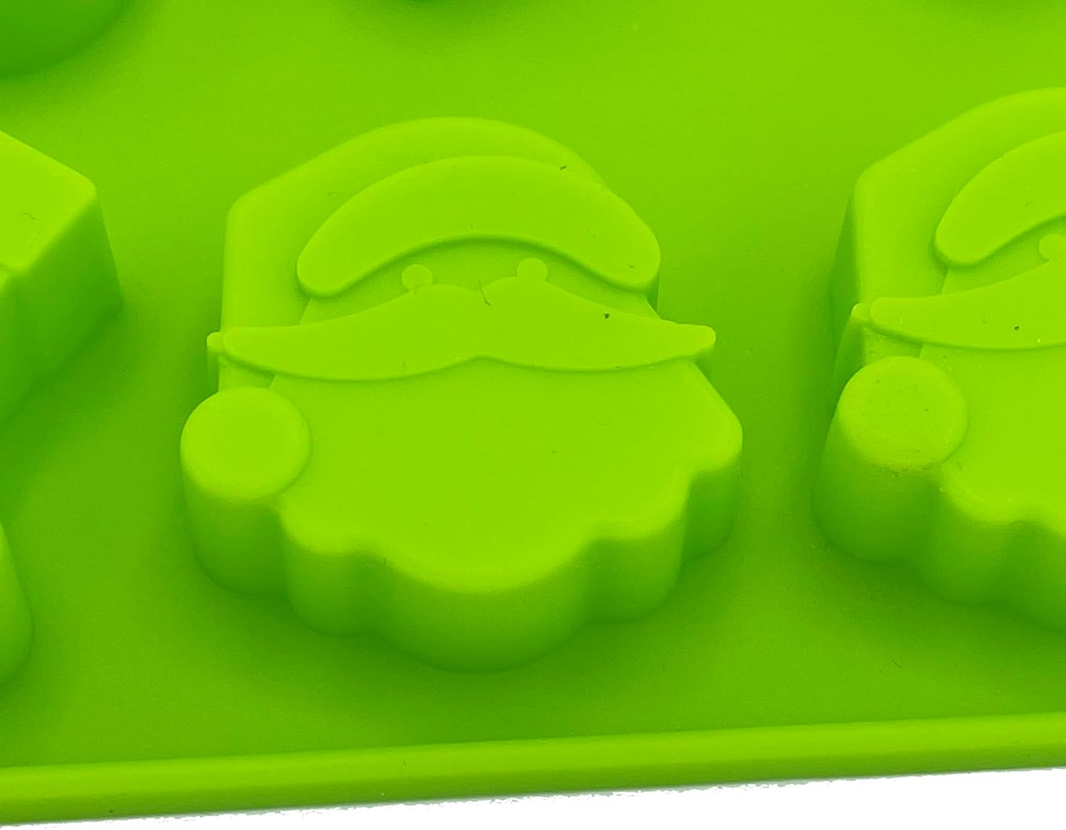 Christmas Xmas Baking Bakers Silicone Mould 12 Piece Chocolate Wax Melts Treats Jelly Ice Candy Biscuits Treats Sweets image number 2