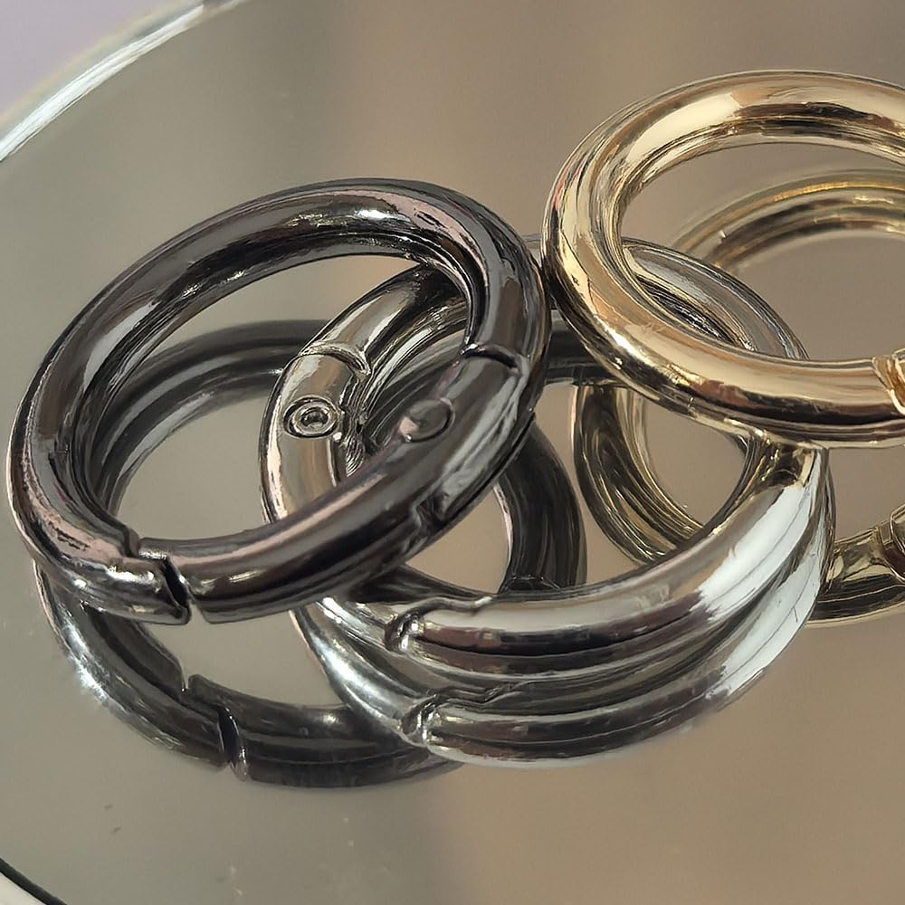 Armastuse 30PCS Trigger Spring O Rings,Keychain Ring O Clip,Pale Gold Carabiner Clip,Round Carabiner Clip Snap Keyring,Multi-Purpose Snap for Keyrings Buckle, Bags, Purses, Handbag image number 3