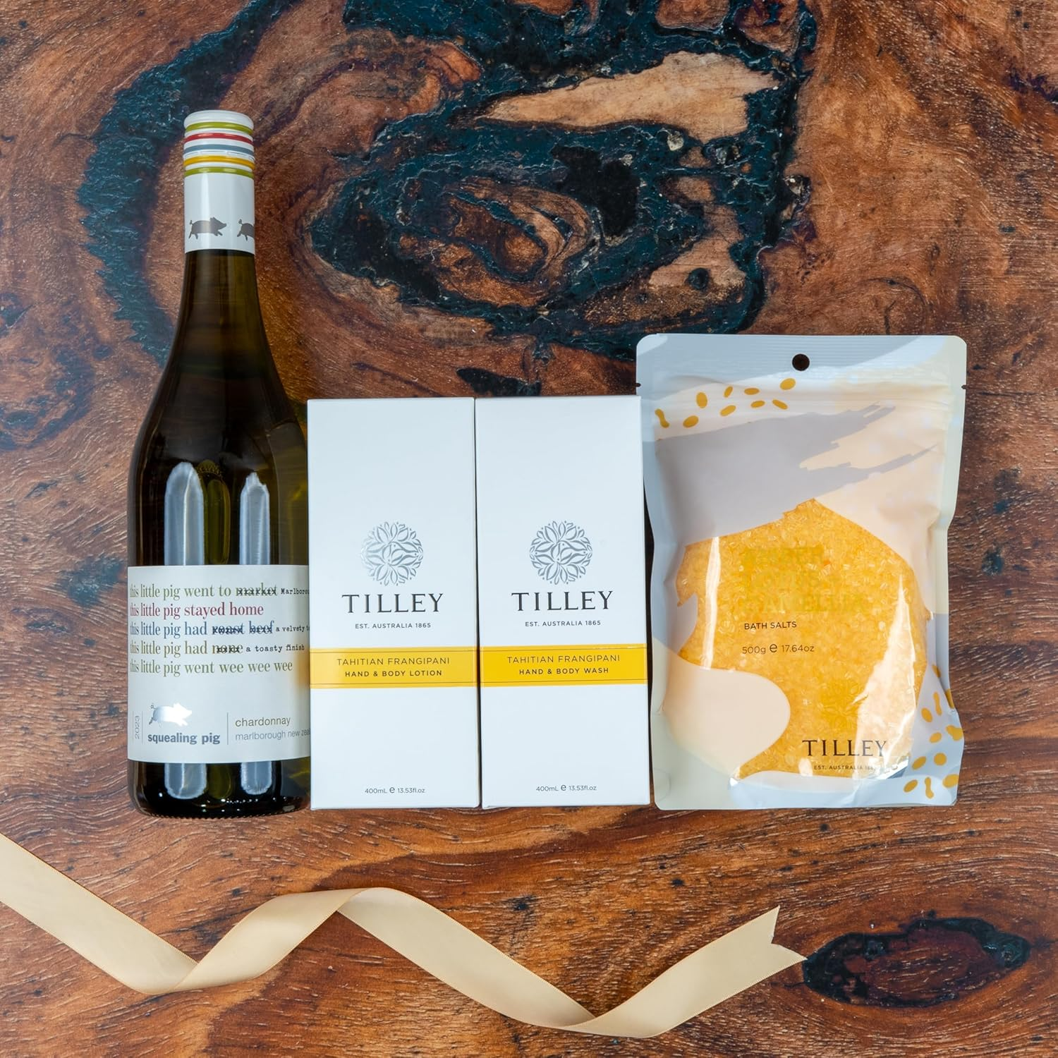 Luxury Wine & Pamper Gift Hamper, Quality Chardonnay & Tilley Bath Essentials, Perfect Birthday or Thank You Gift Set image number 4
