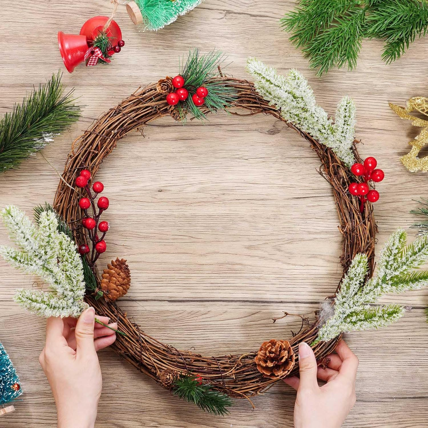 Grapevine Wreath Set, Marrywindix 1 Piece Natural Vine Branch Wreath Christmas DIY Rattan Wreath Garland for Christmas Holiday Craft Wedding Decor (14 In.) image number 4