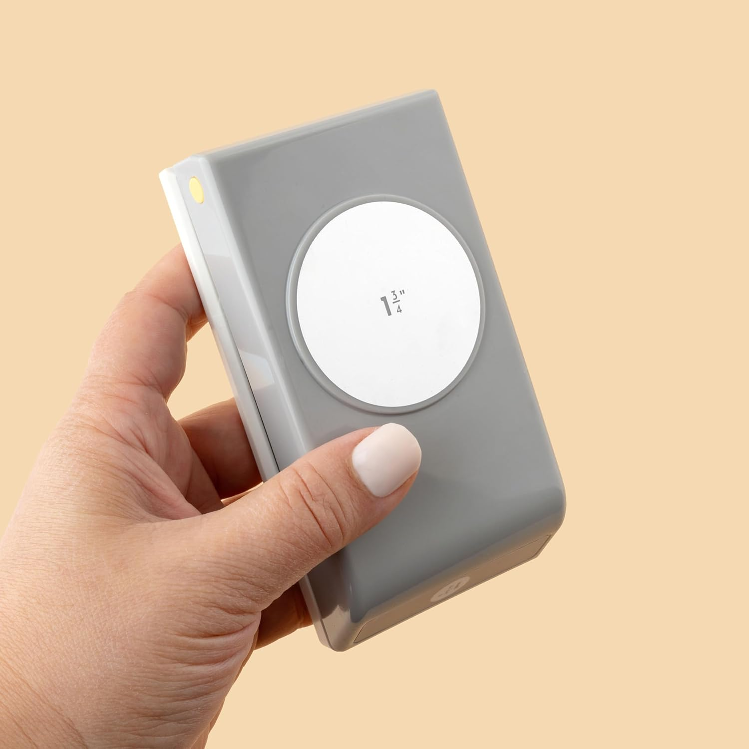 EK Success PSN Circle Punch 1.75 Inch with Safety Lock, Create Perfect Circles for Handmade Cards, Scrapbooking, Gift Tags, Invitations, Decorations, and More image number 3