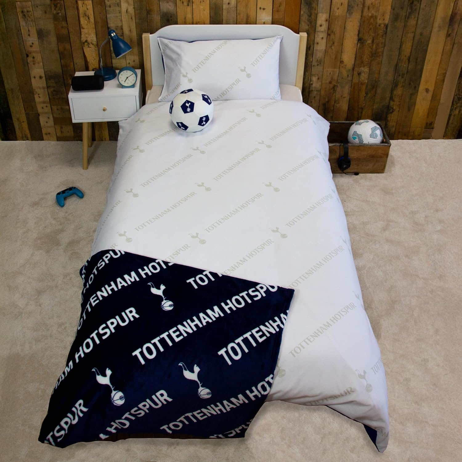 Character World Tottenham Hotspur FC Official Single Duvet Cover Set, Line Design | Blue Reversible 2 Sided Football Bedding Cover Official Merchandise Including Matching Pillow Case | Polycotton image number 6